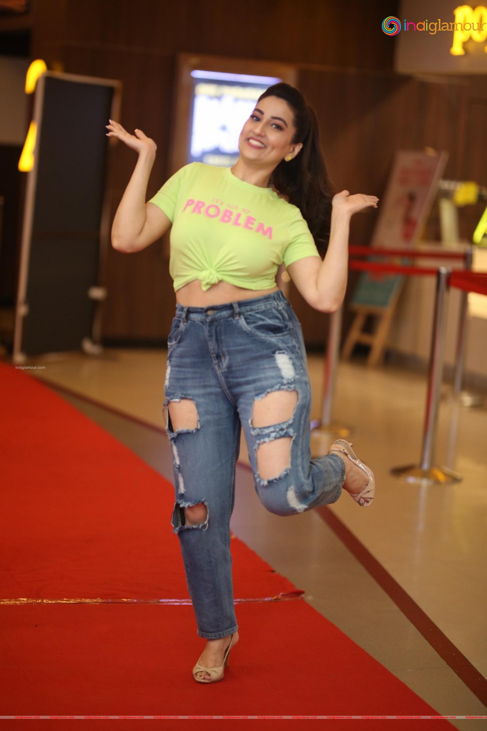 Manjusha Actress hd photo