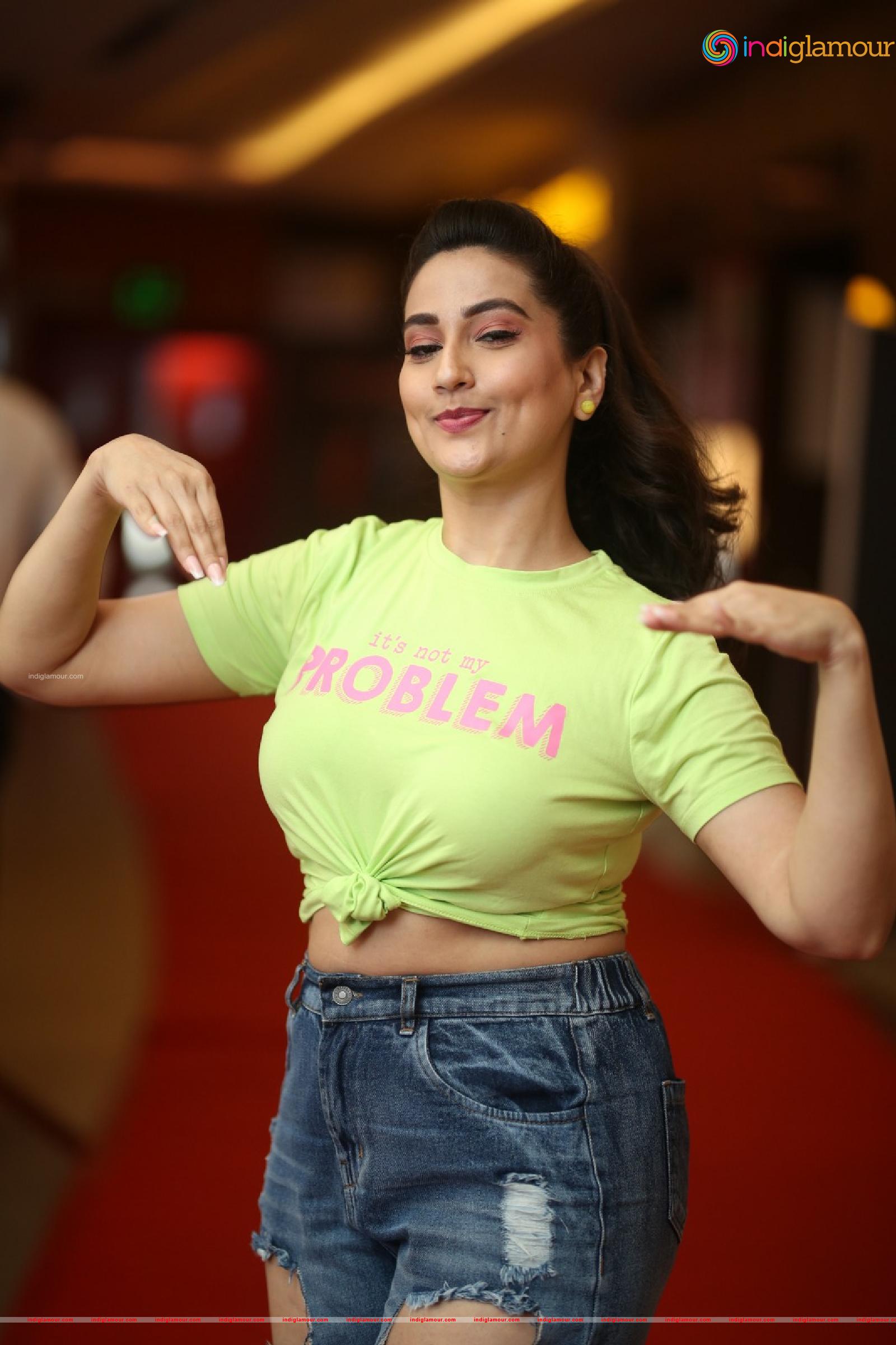 Manjusha Actress hd photo