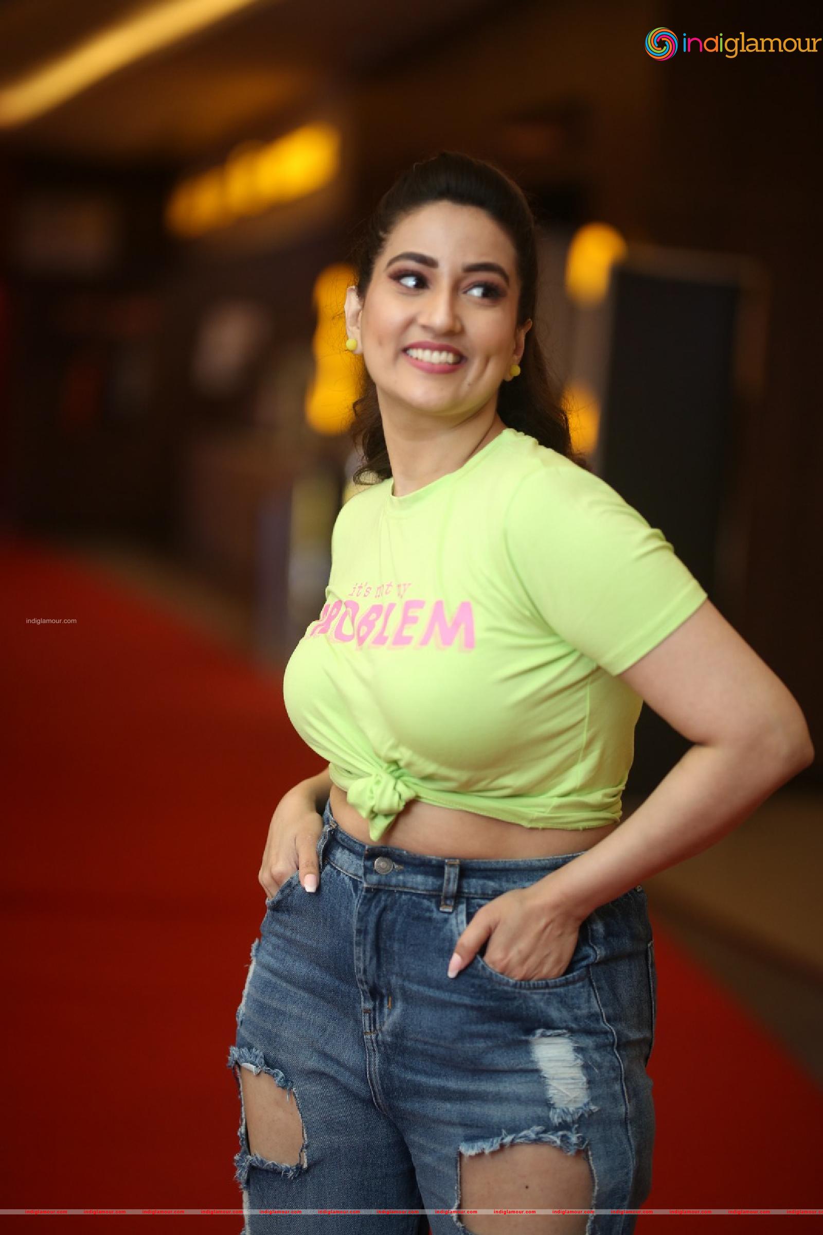 Manjusha Actress hd photo