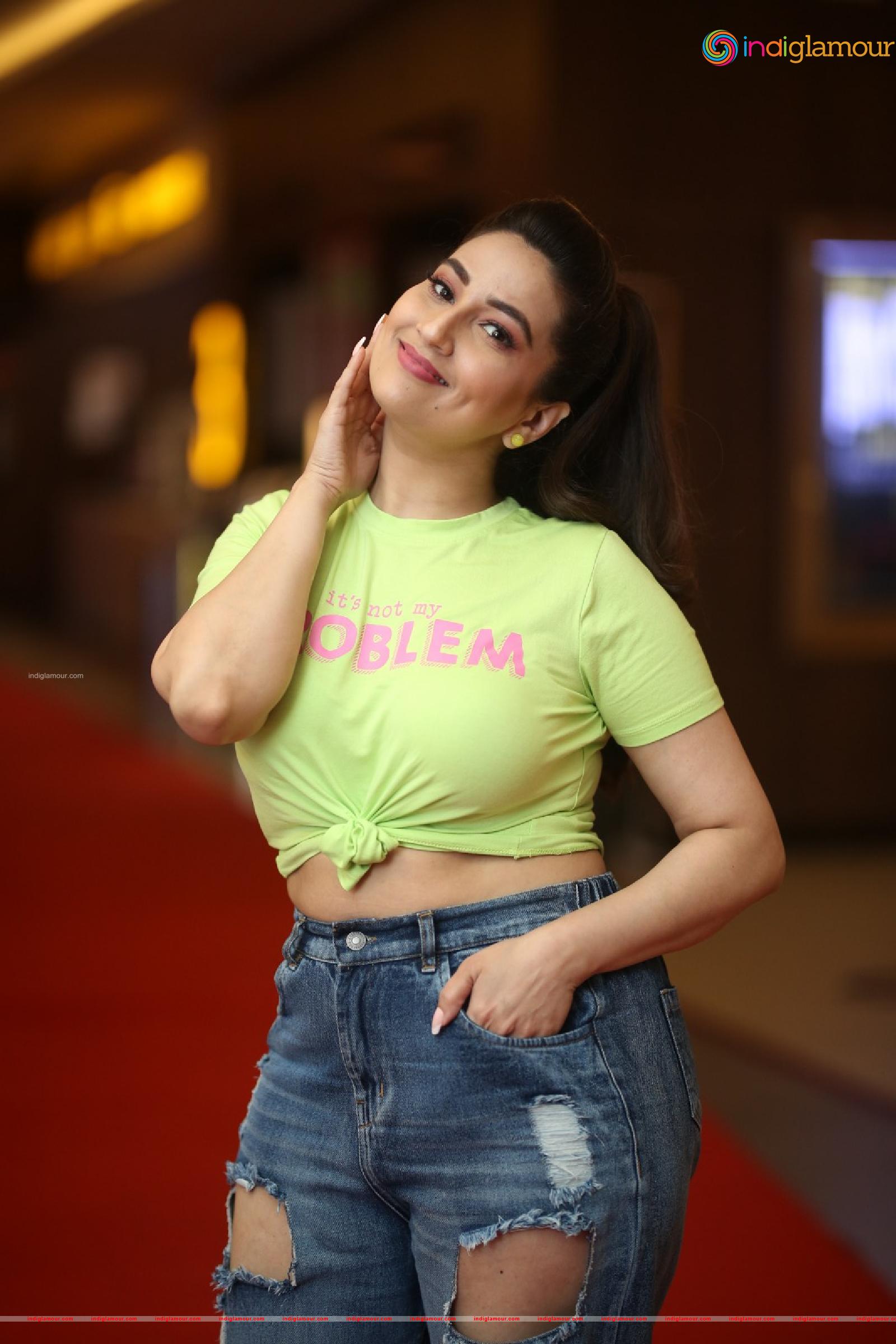 Manjusha Actress hd photo