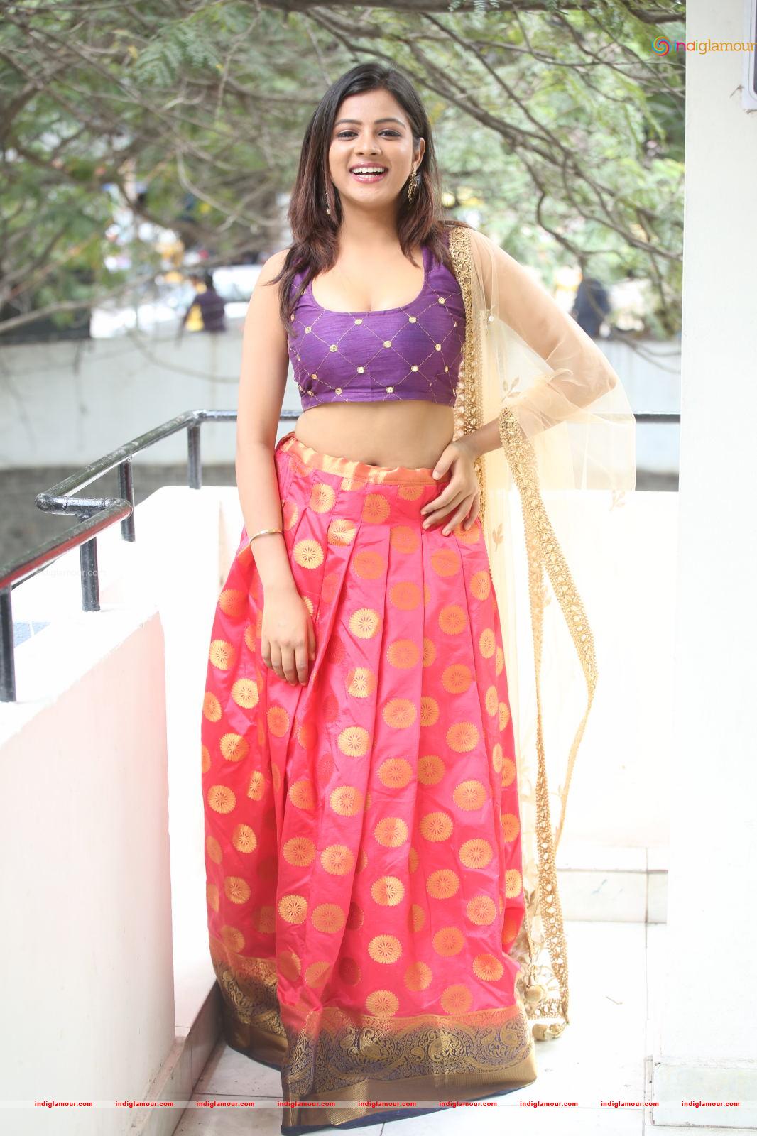 Renu Sri Actress hd photo