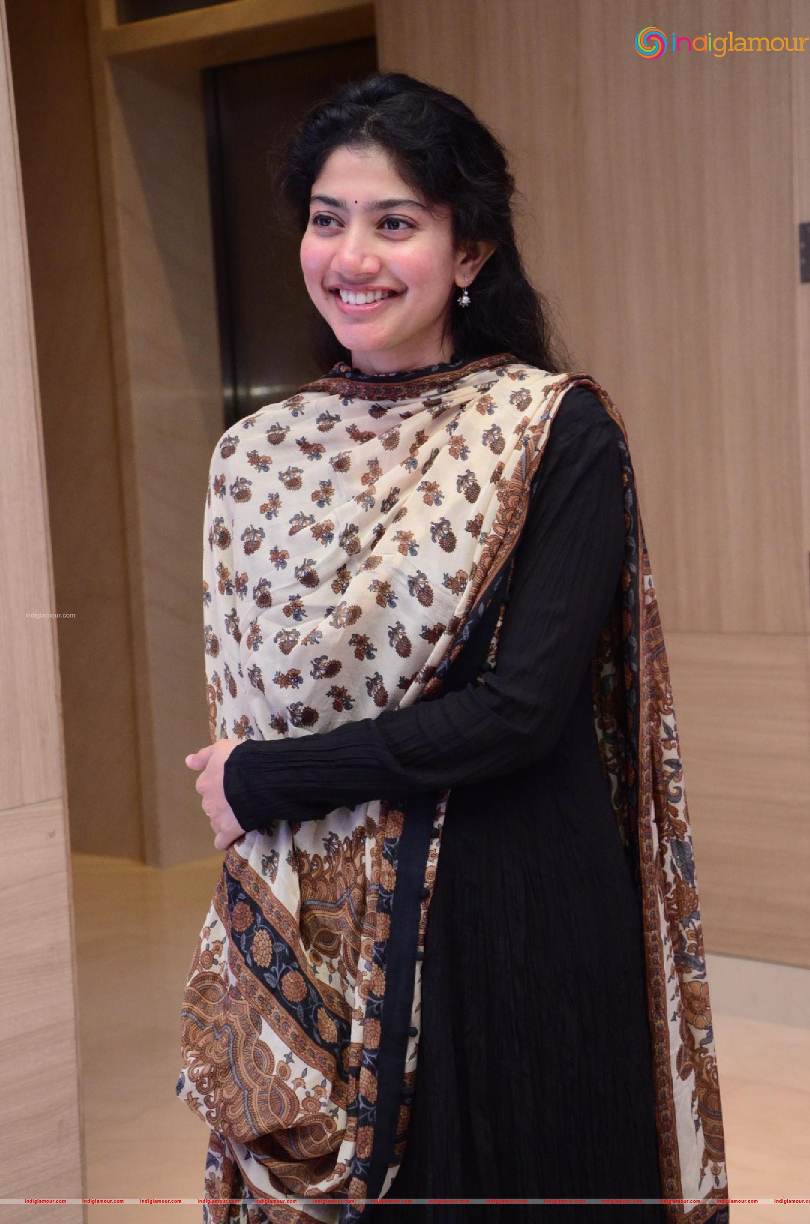 Sai Pallavi Actress hd photo