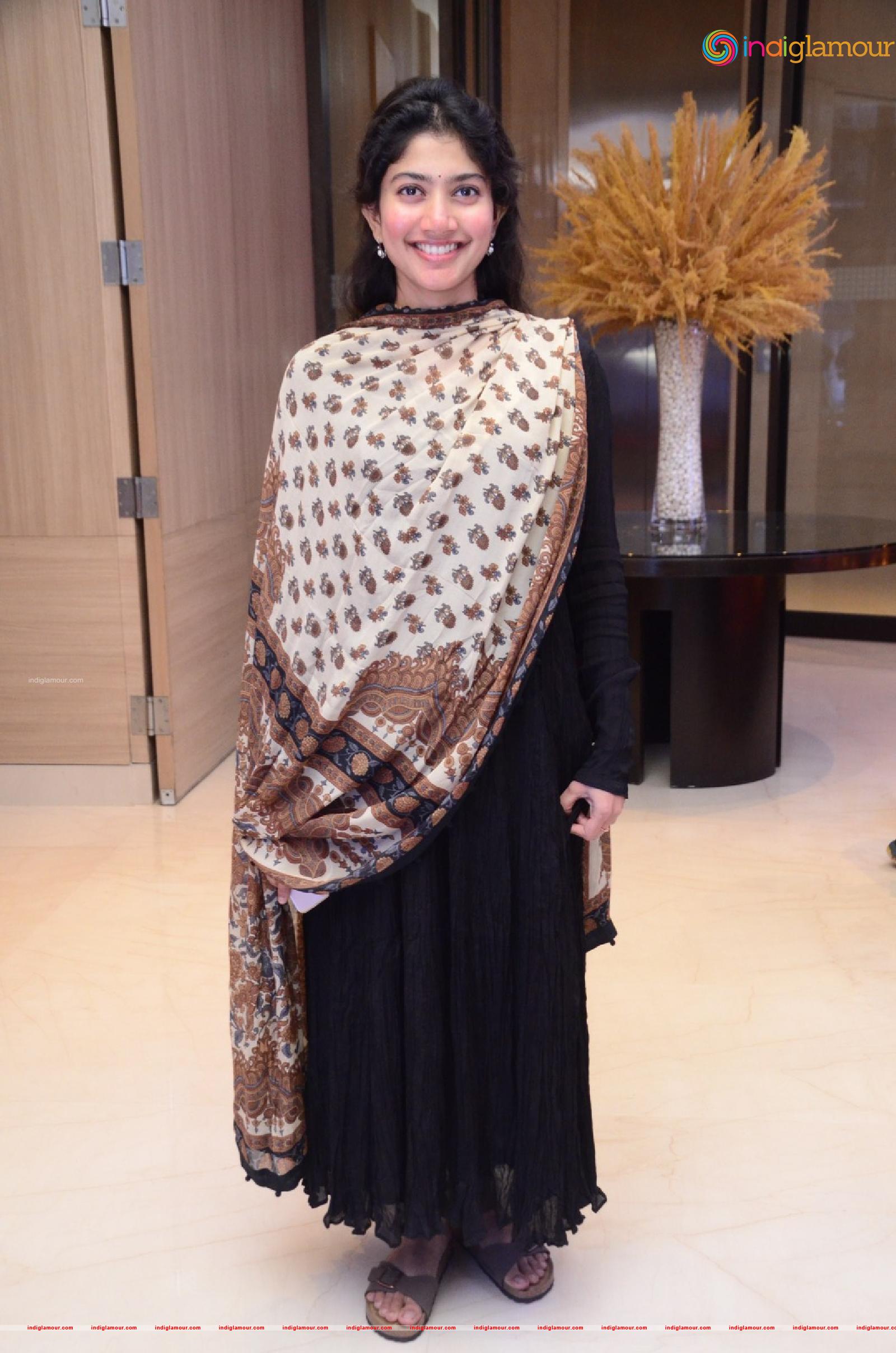 Sai Pallavi Actress hd photo