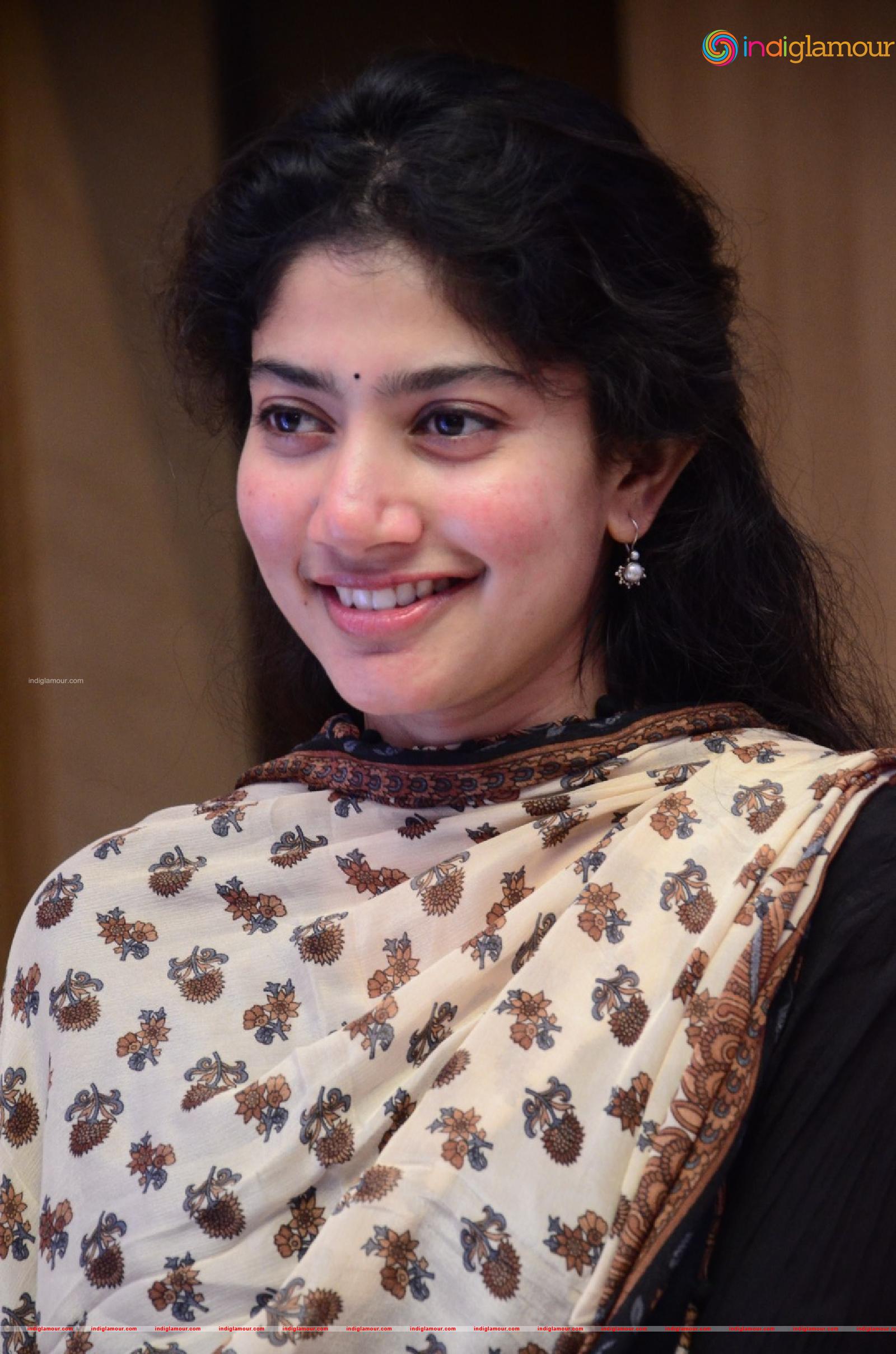 Sai Pallavi Actress hd photo