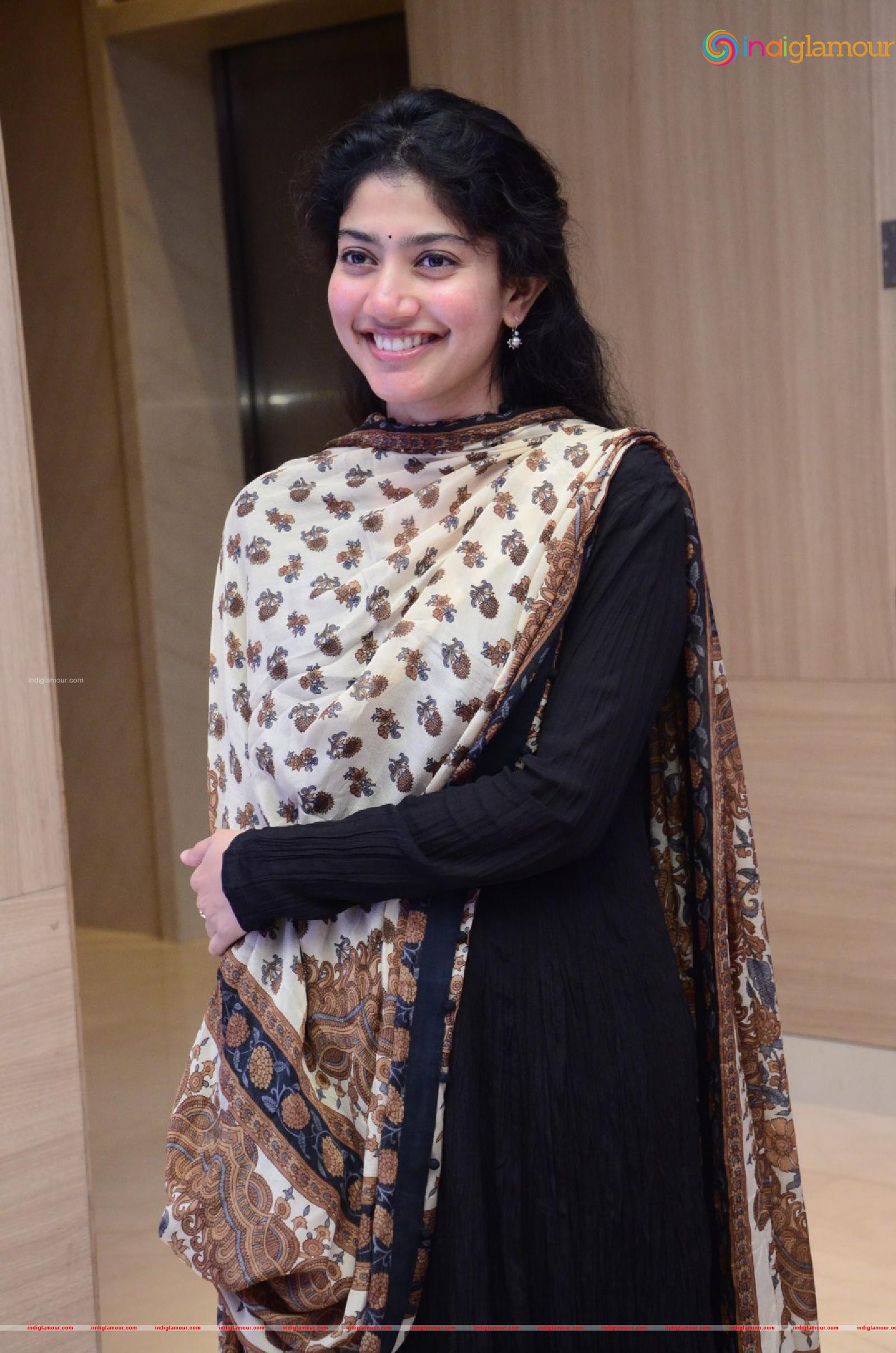 Sai Pallavi Actress hd photo