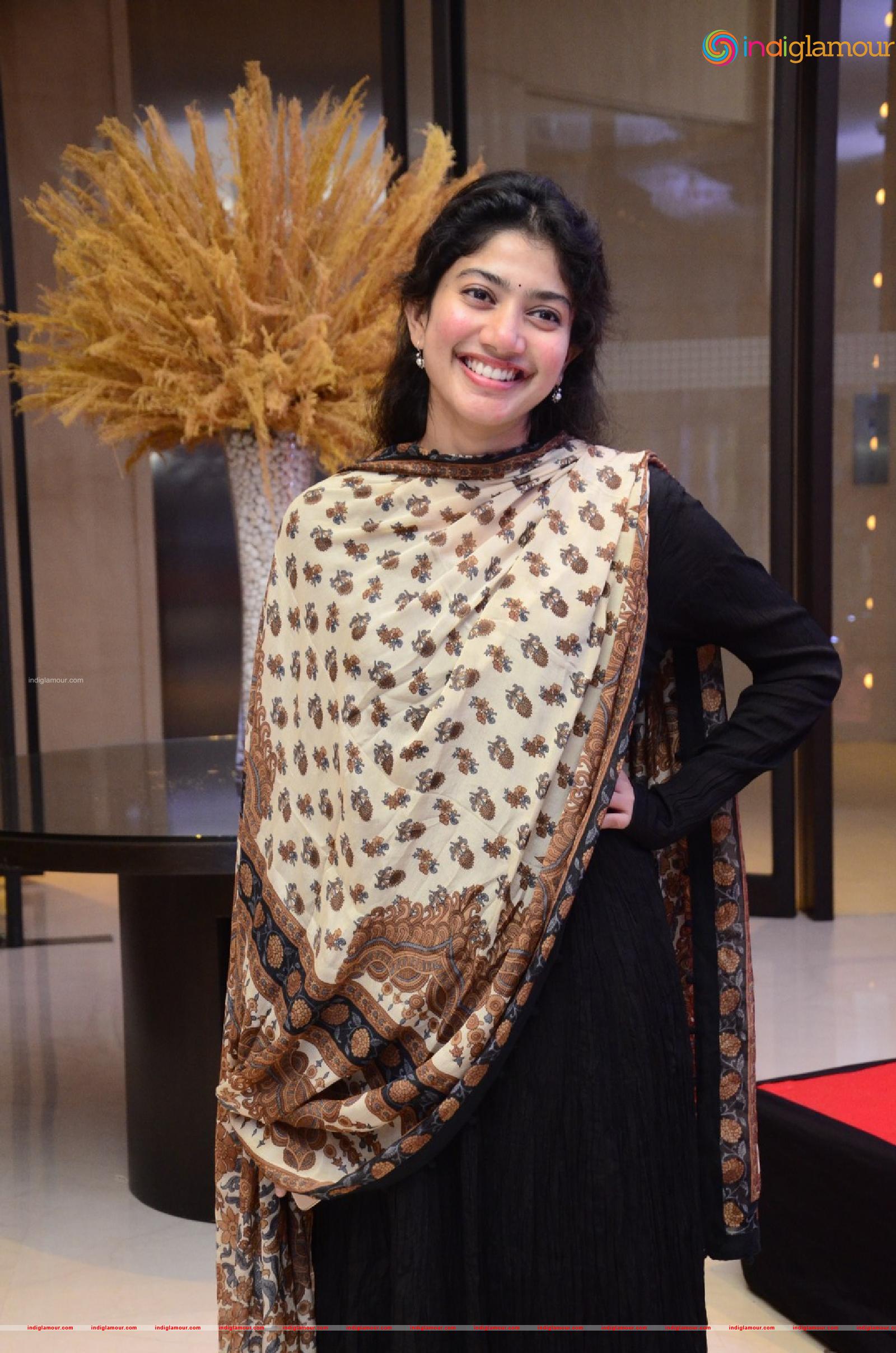 Sai Pallavi Actress hd photo