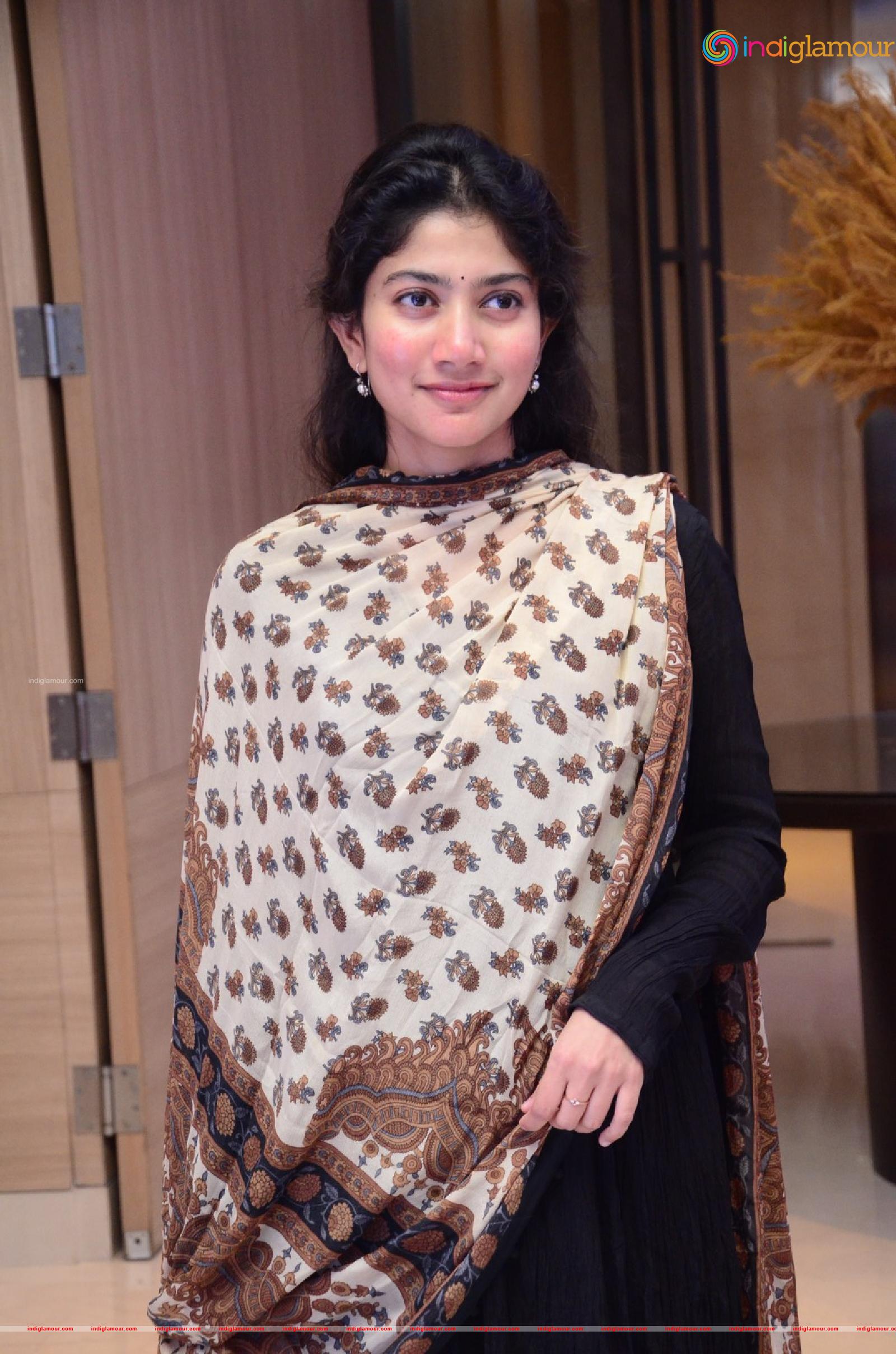 Sai Pallavi Actress hd photo