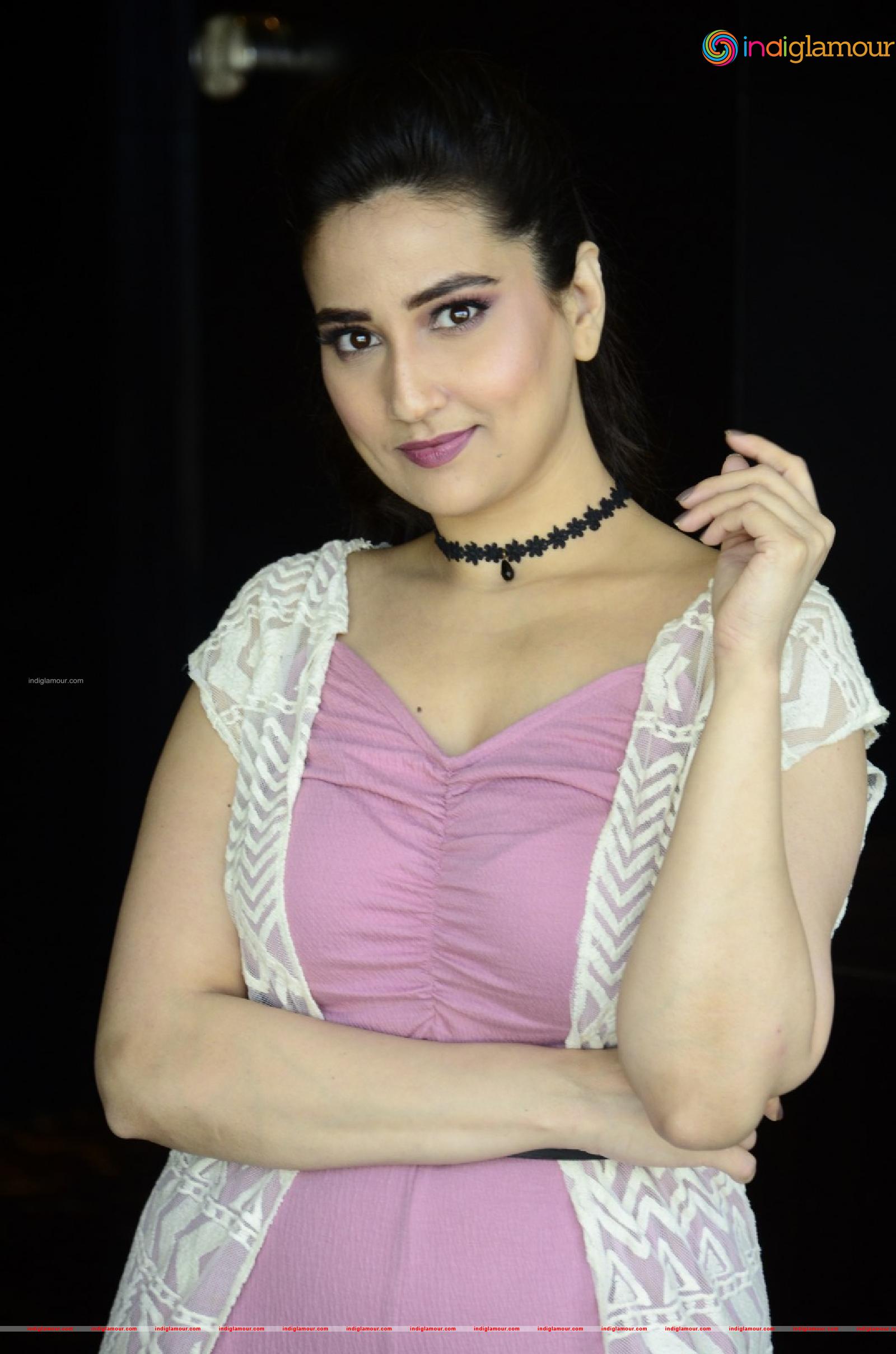 Manjusha Actress hd photo