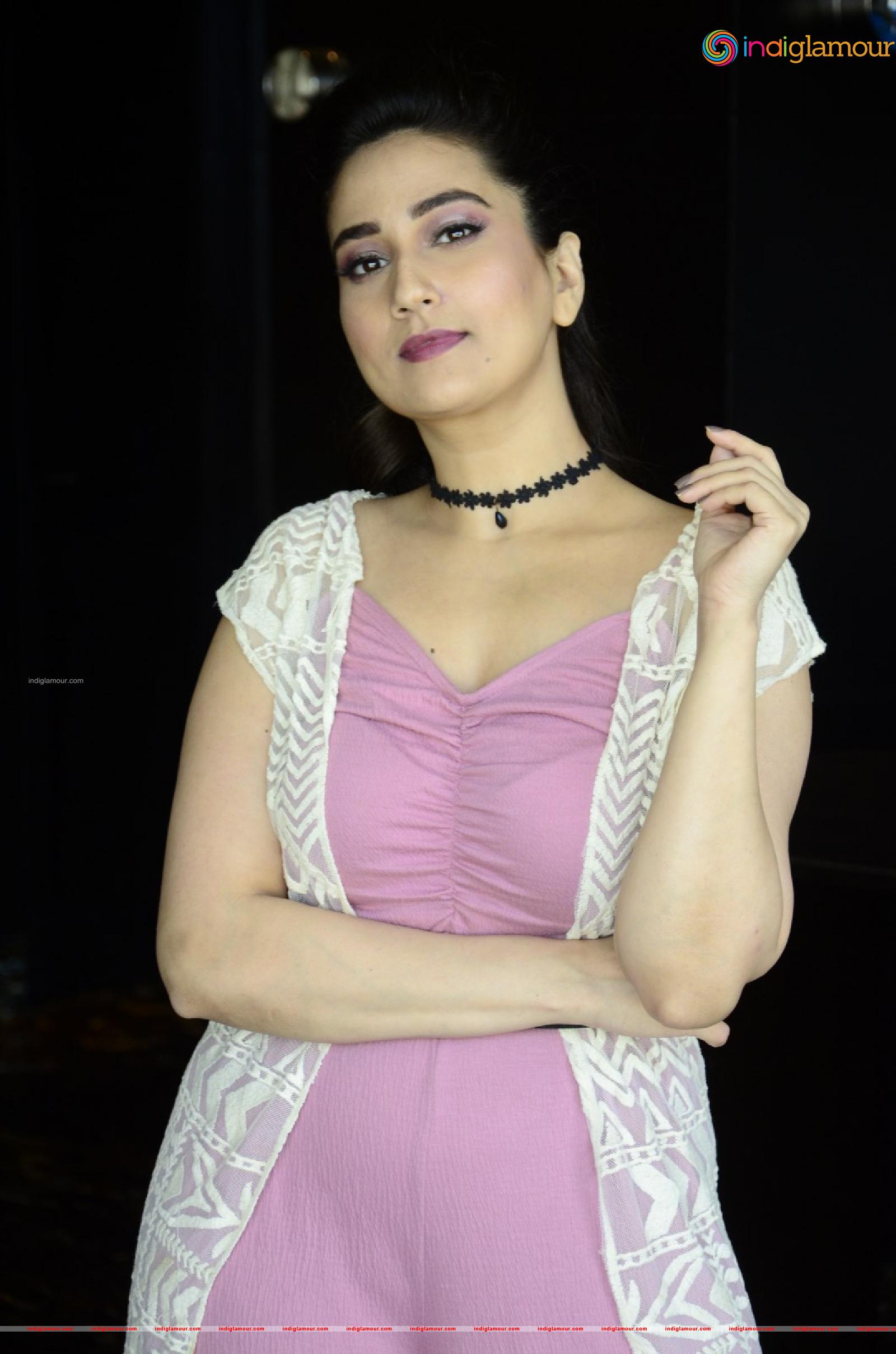 Manjusha Actress hd photo