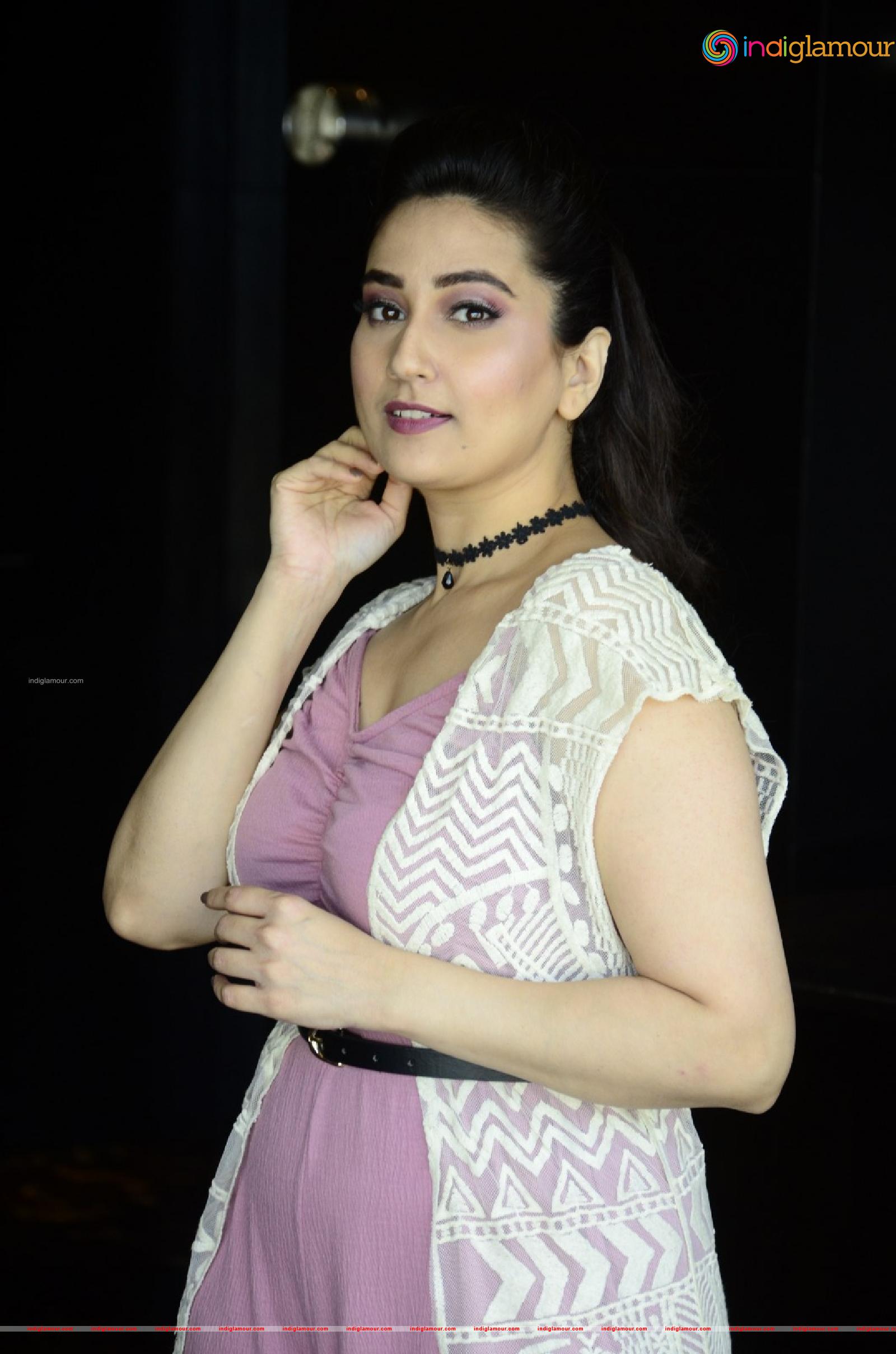 Manjusha Actress hd photo