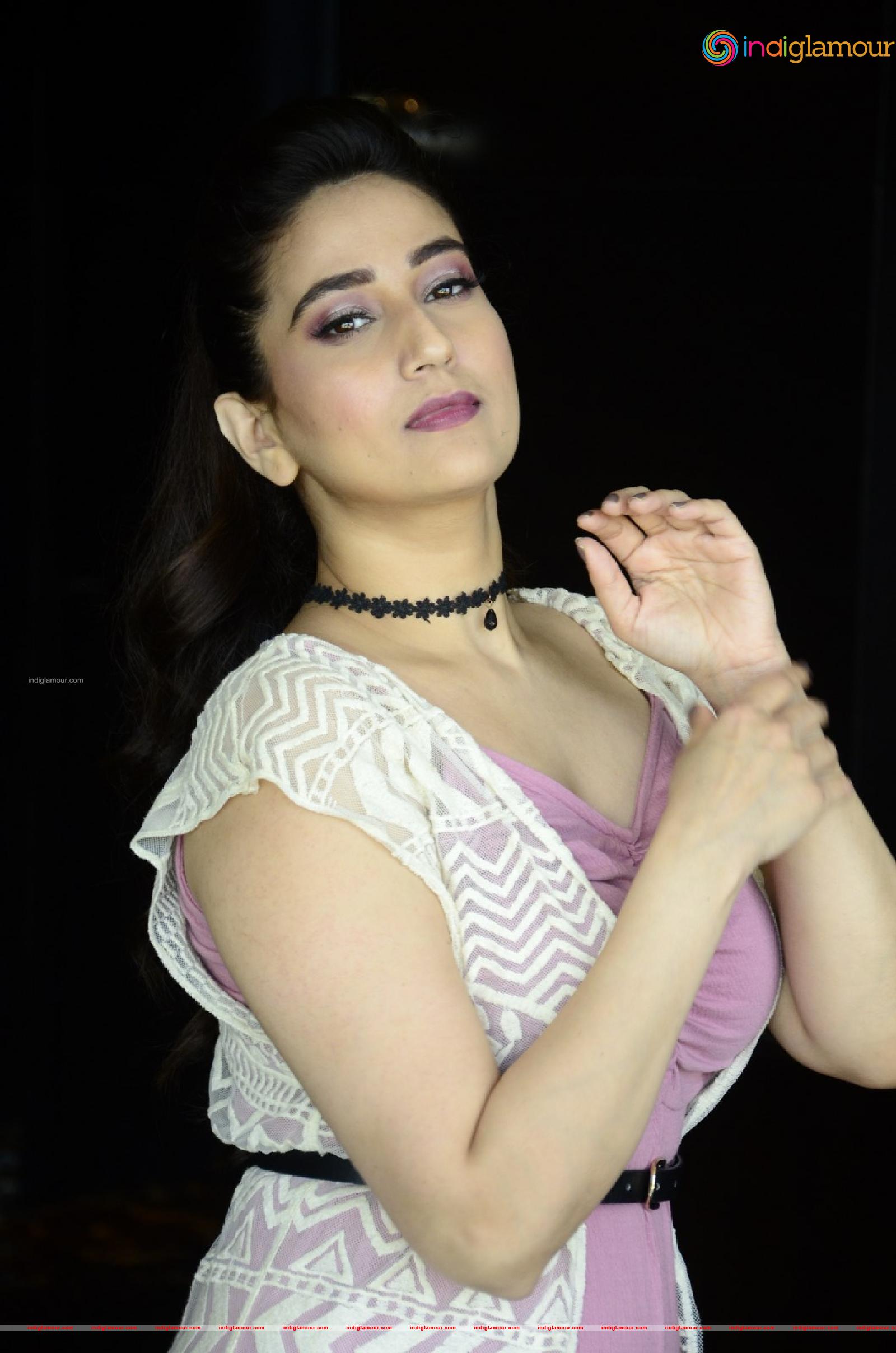 Manjusha Actress hd photo