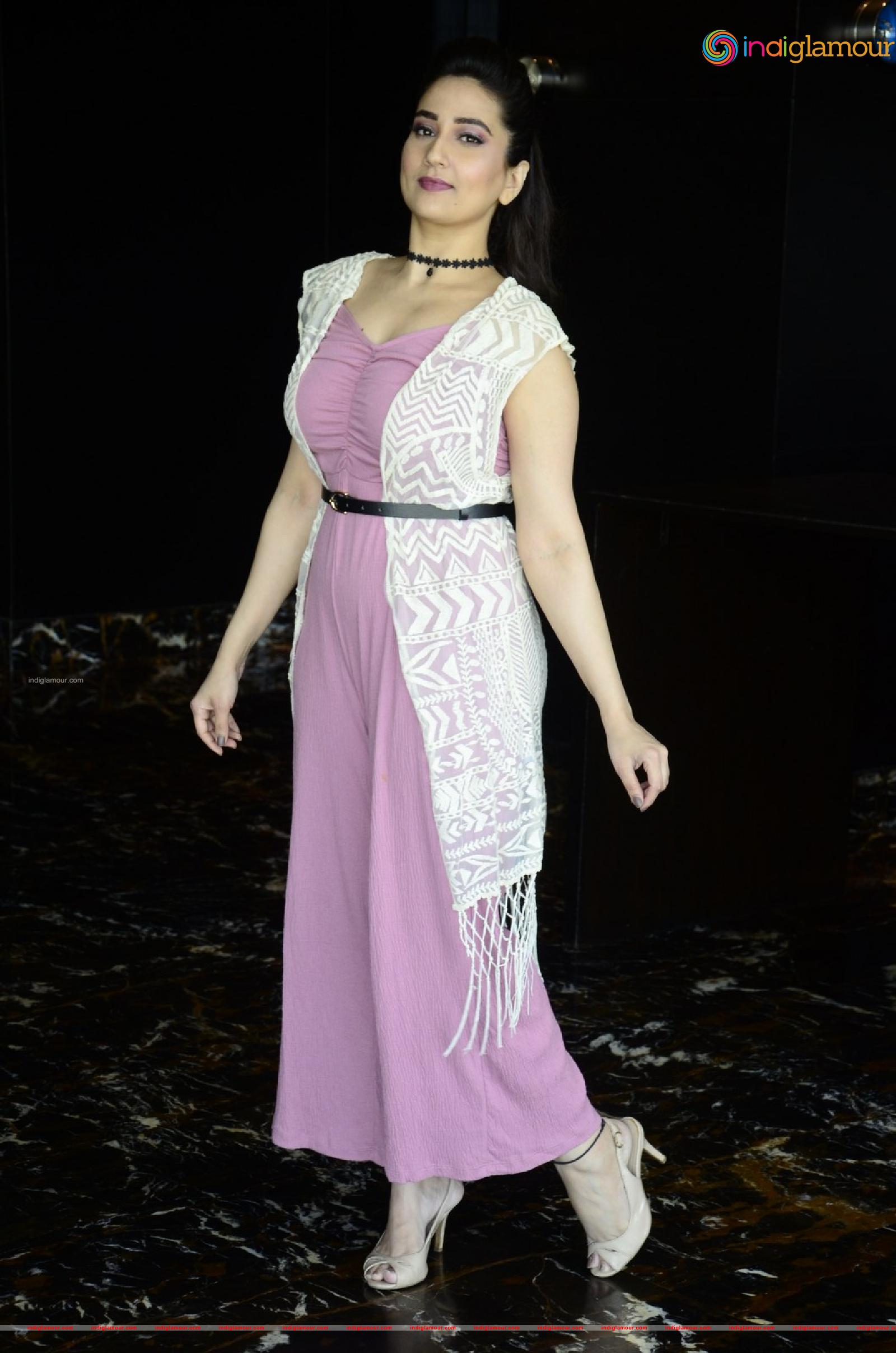 Manjusha Actress hd photo