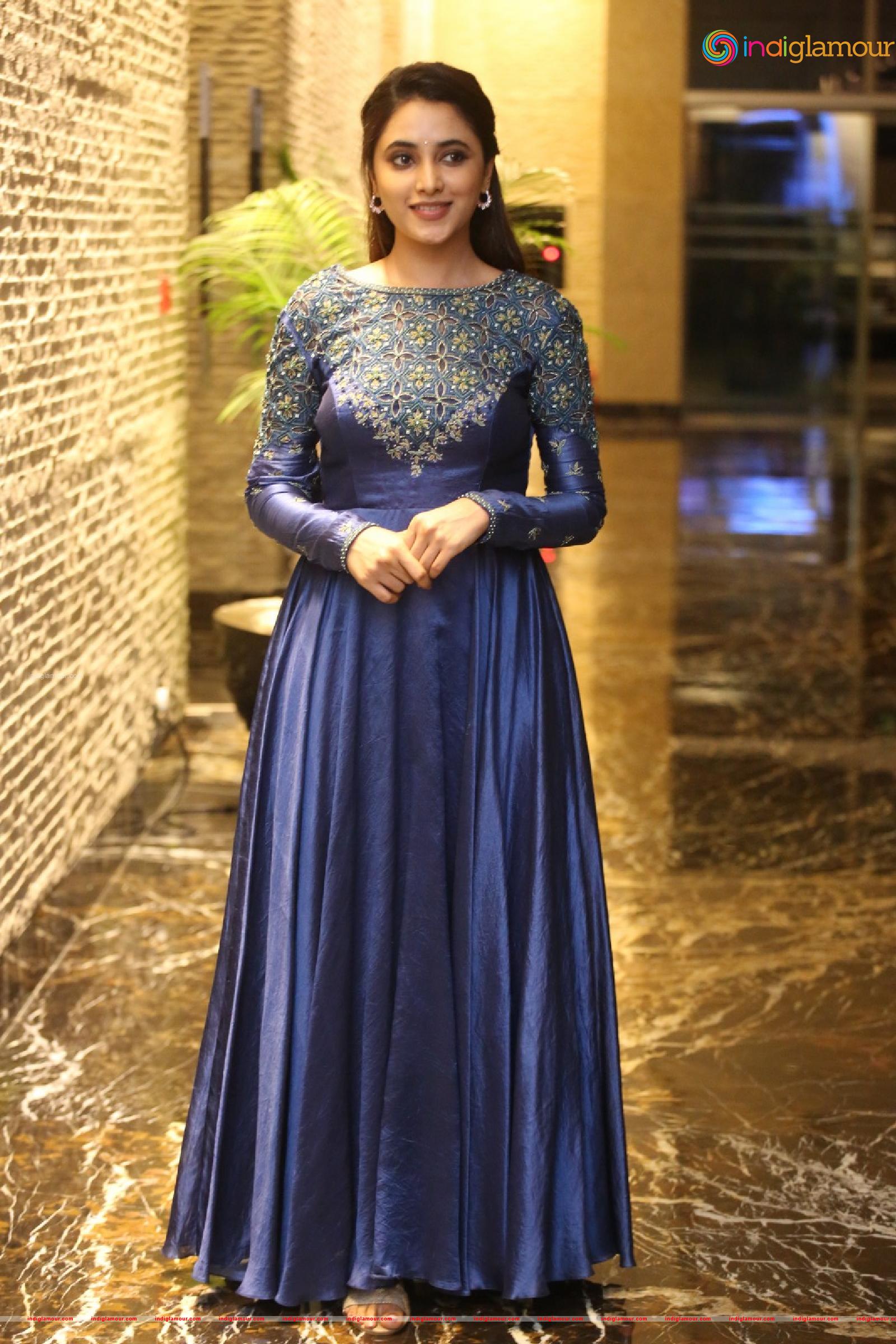 Priyanka Arul Mohan Actress hd photo