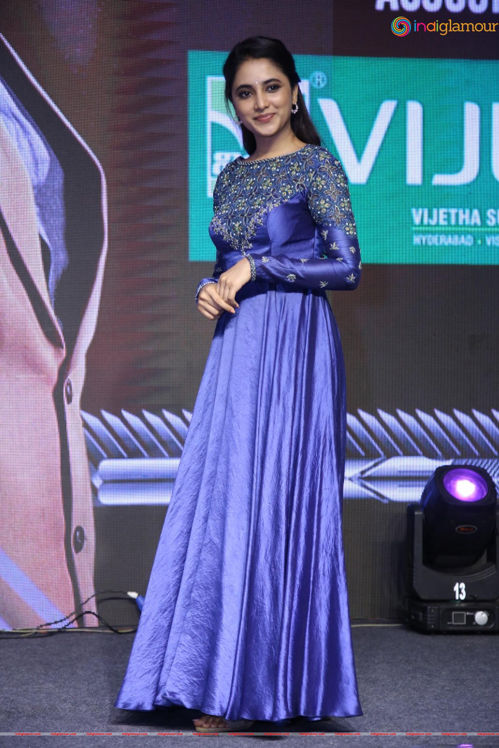 Priyanka Arul Mohan Actress hd photo