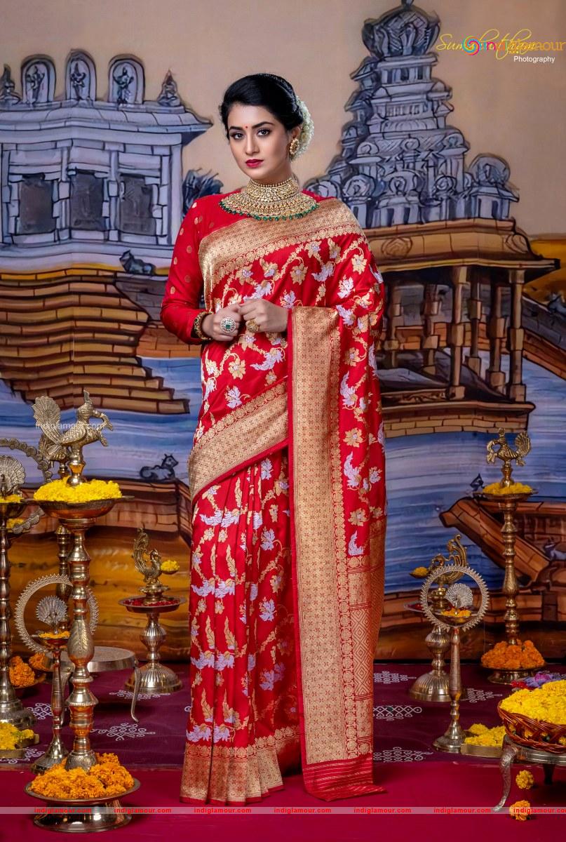 Rashi Singh Actress hd photo