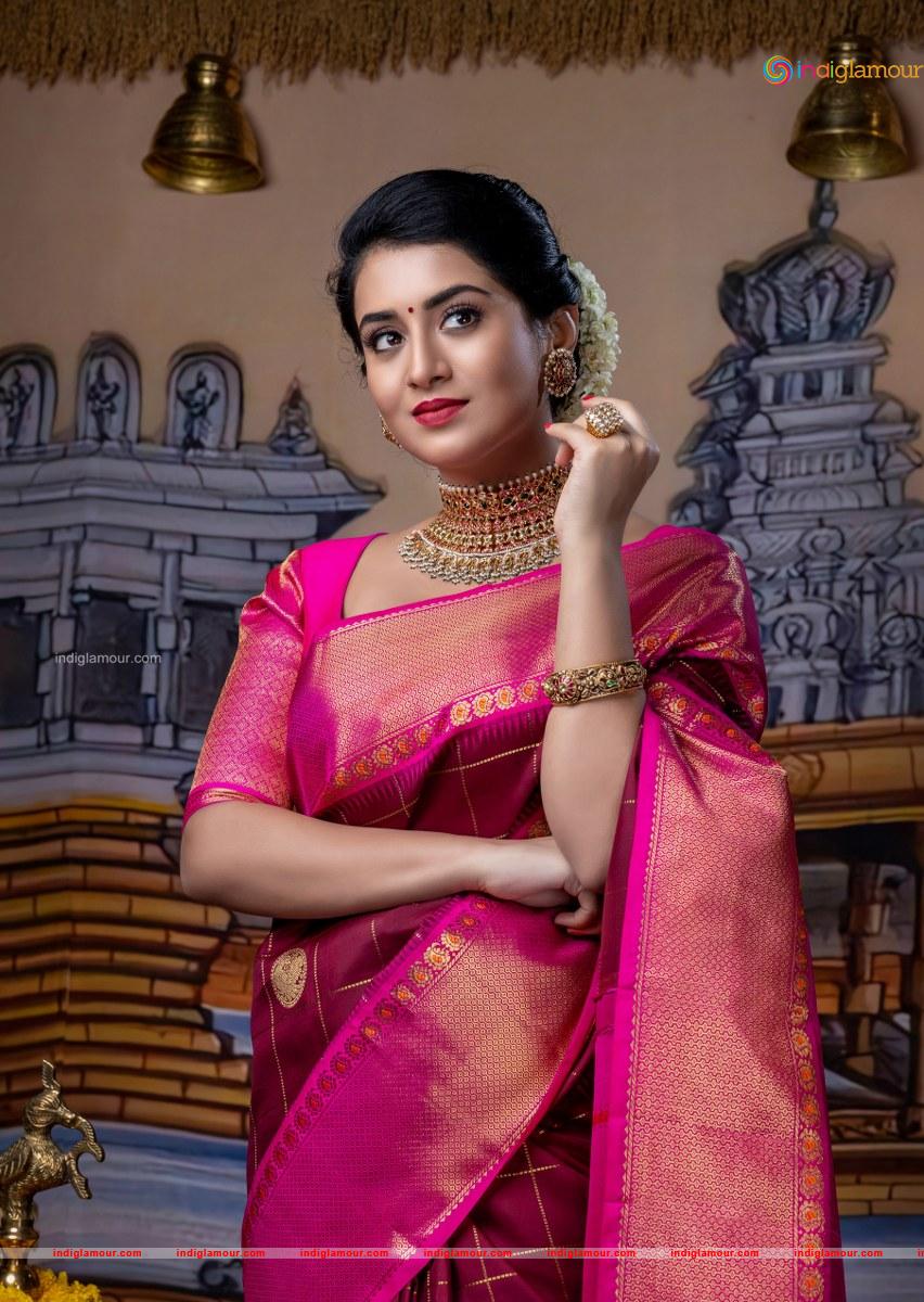 Rashi Singh Actress hd photo