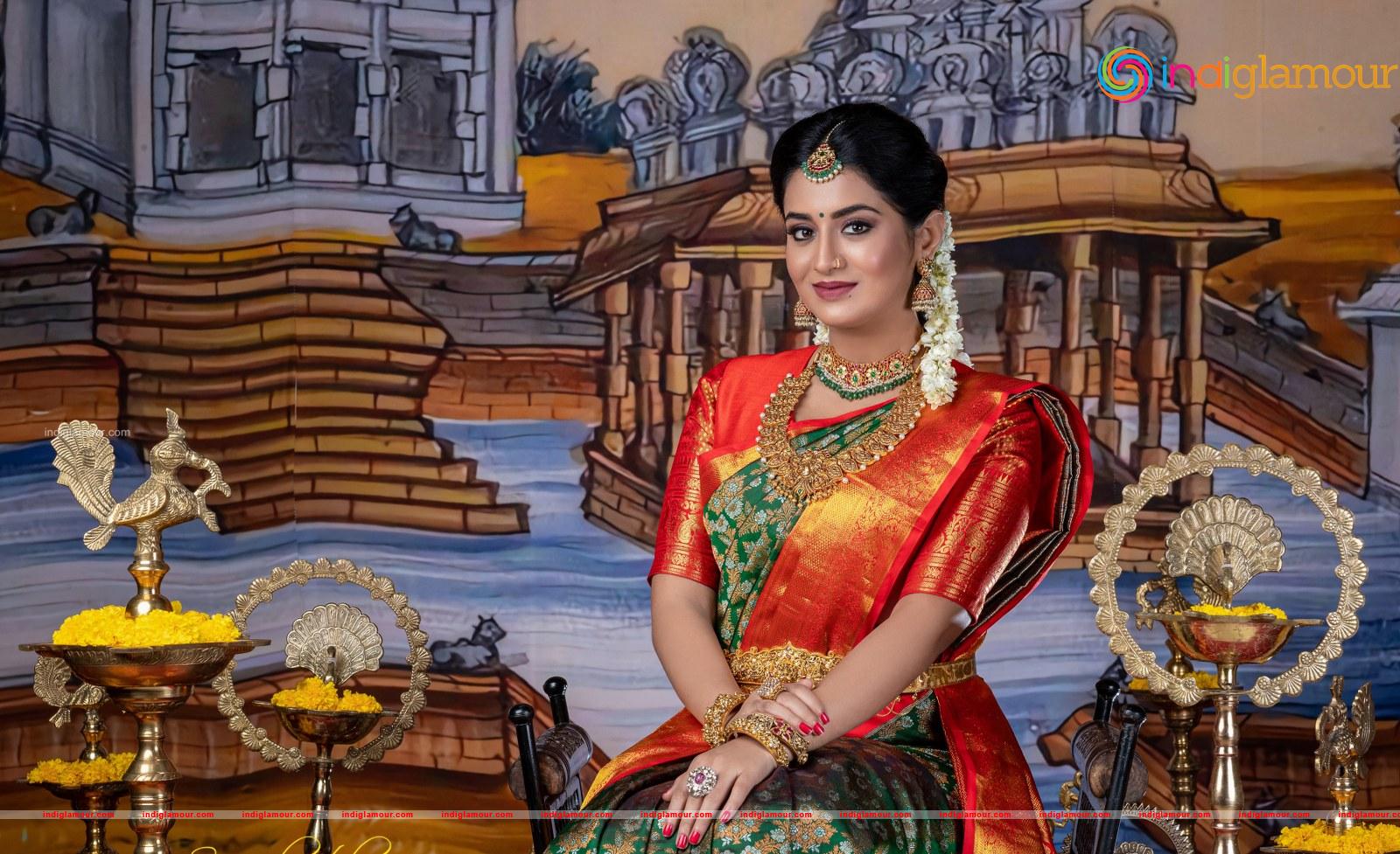 Rashi Singh Actress hd photo