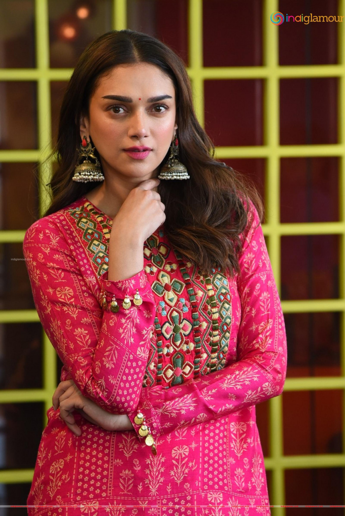 Aditi Rao Hydari Actress photo,image,pics and stills - # 533503