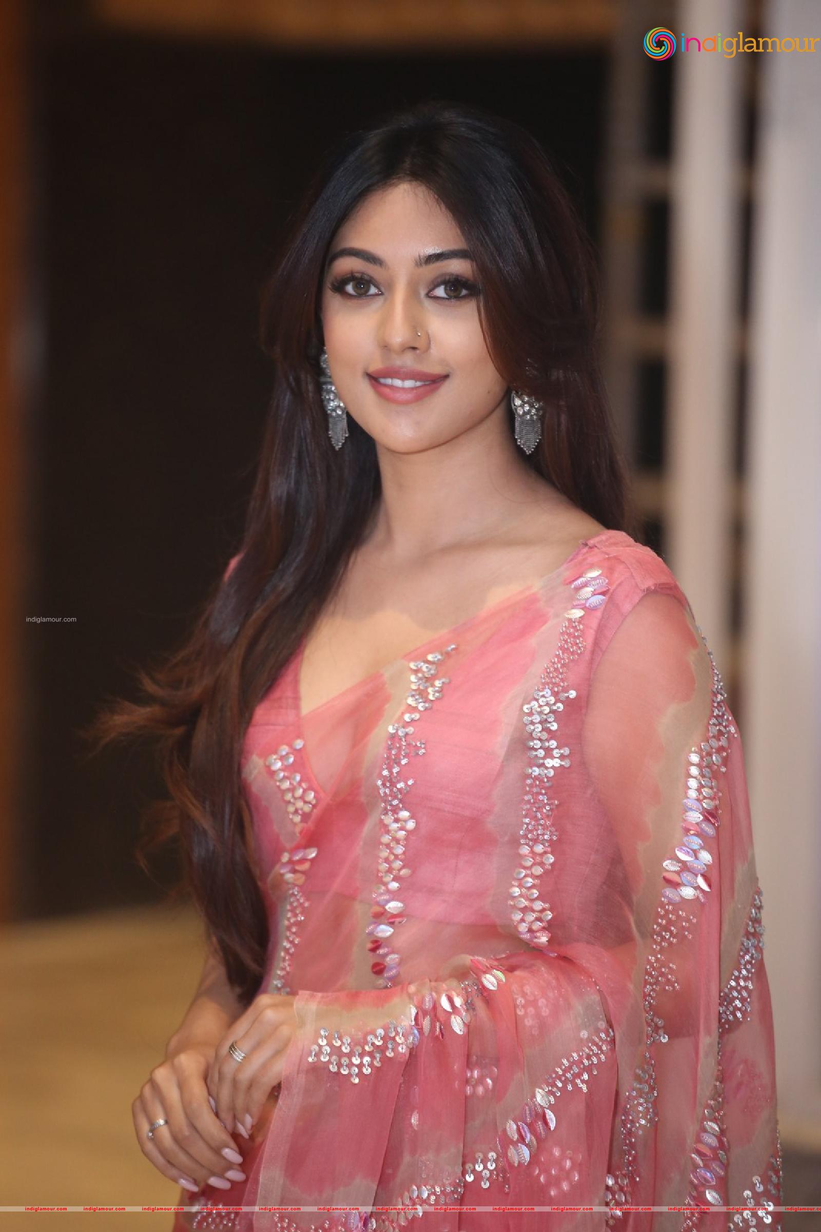 Anu Emmanuel Actress hd photo