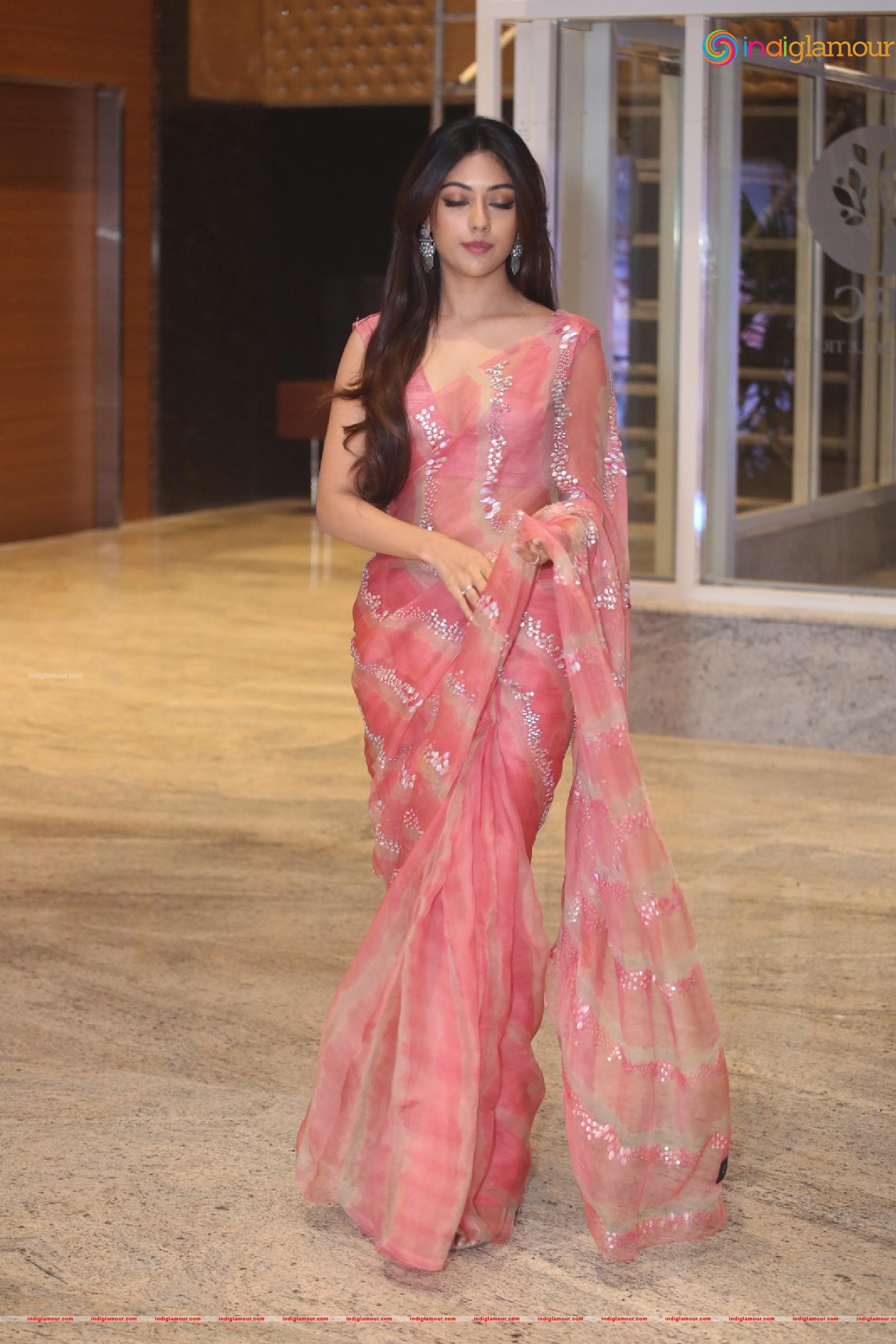 Anu Emmanuel Actress hd photo