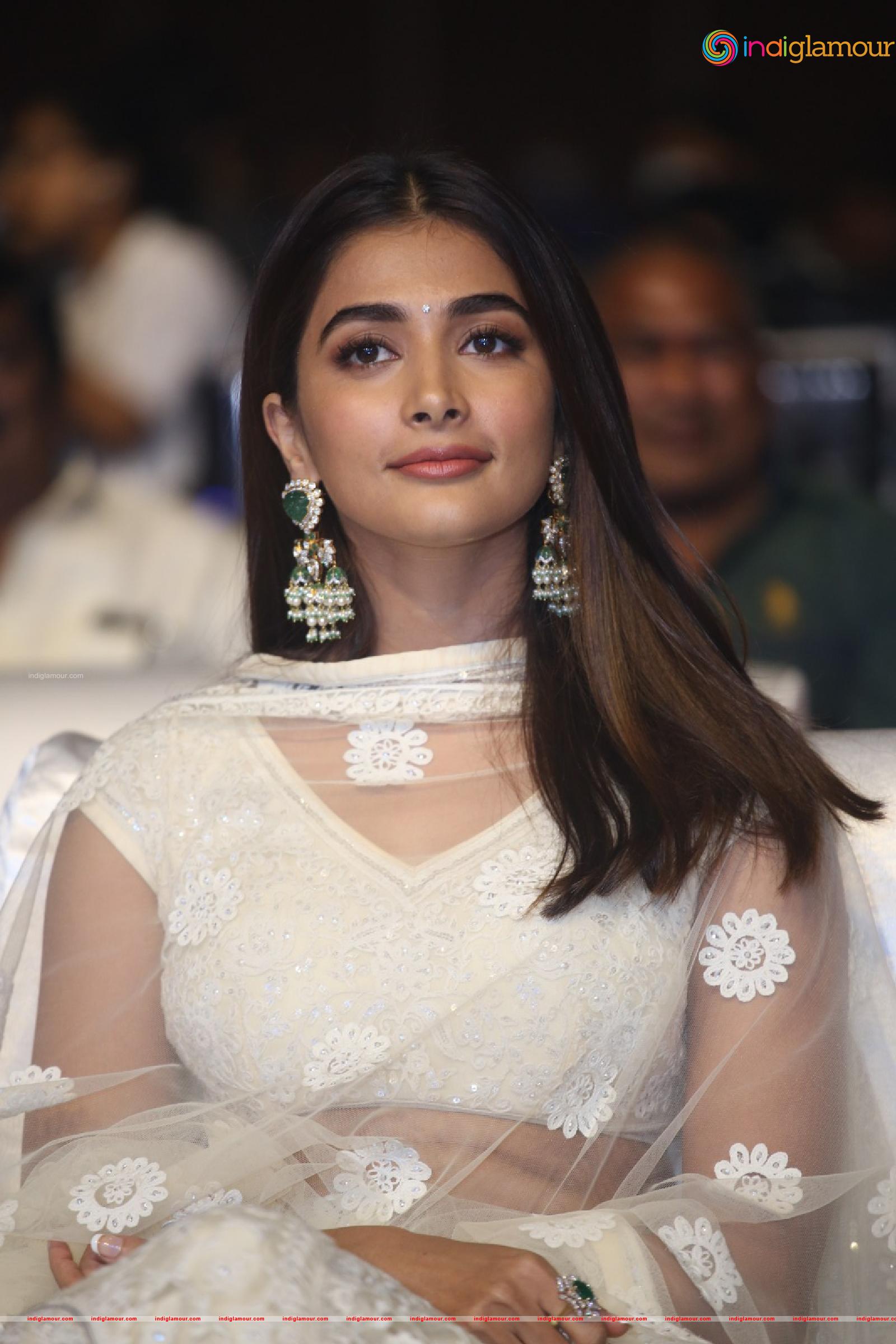 Pooja Hegde Actress hd photo