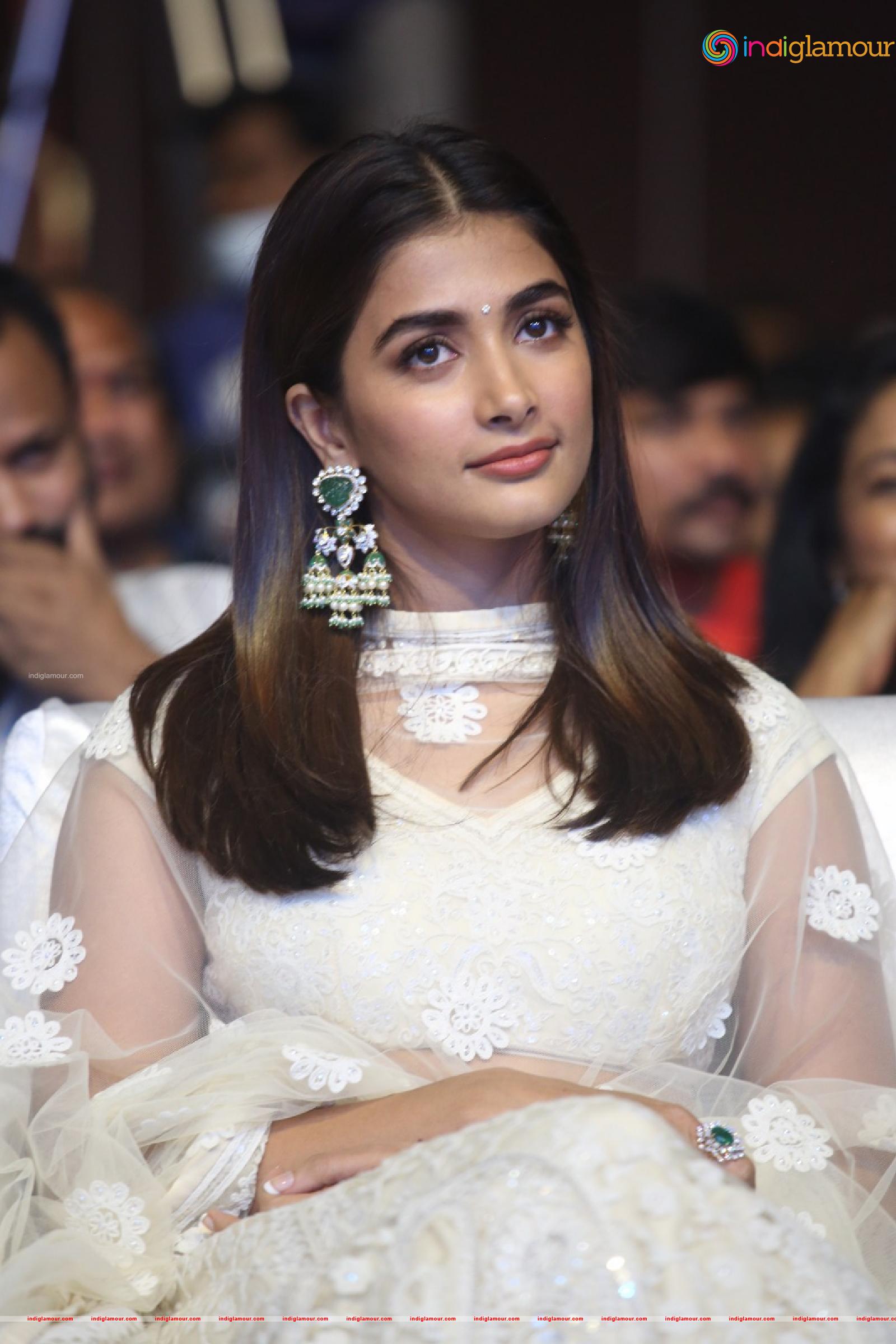 Pooja Hegde Actress hd photo