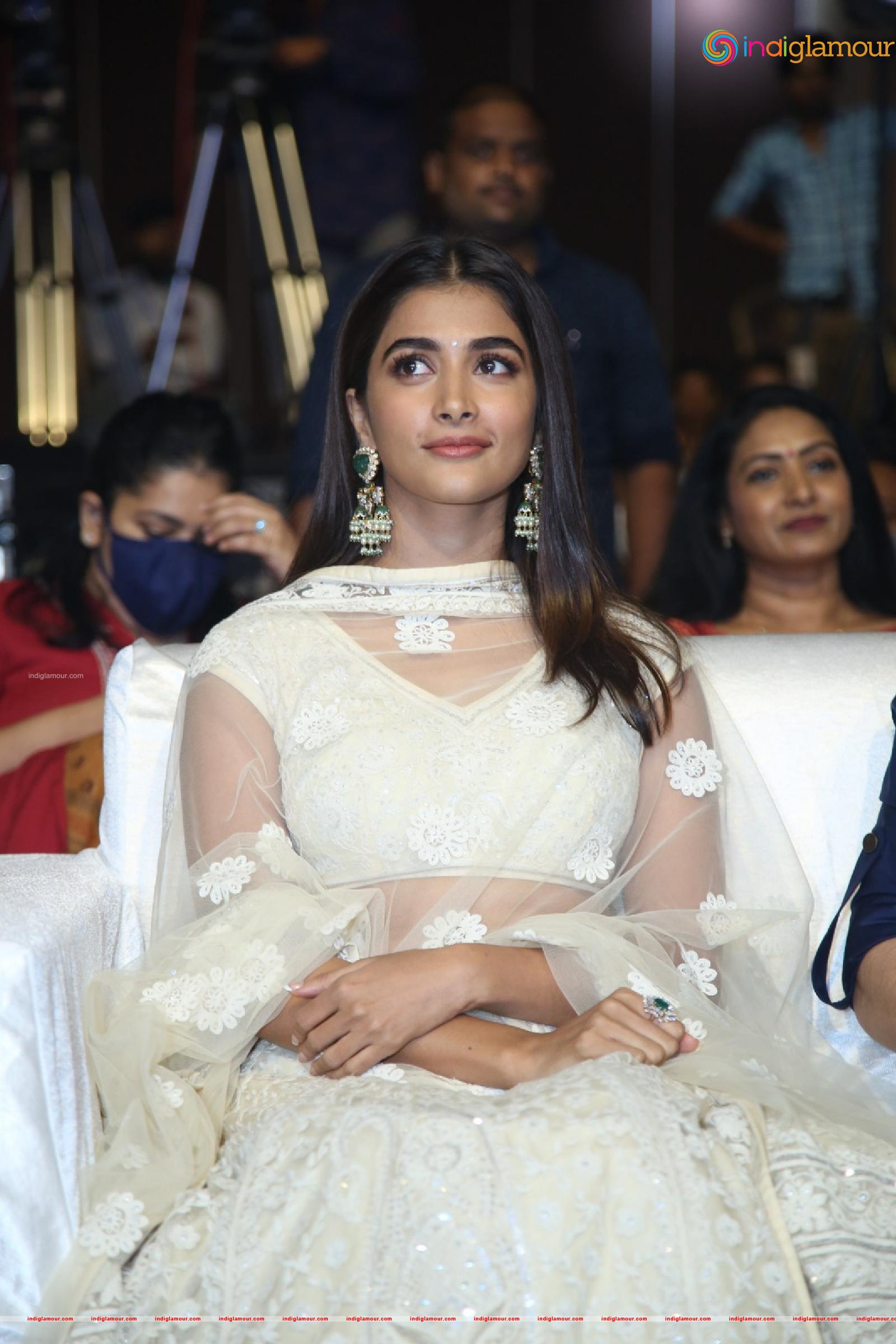 Pooja Hegde Actress hd photo