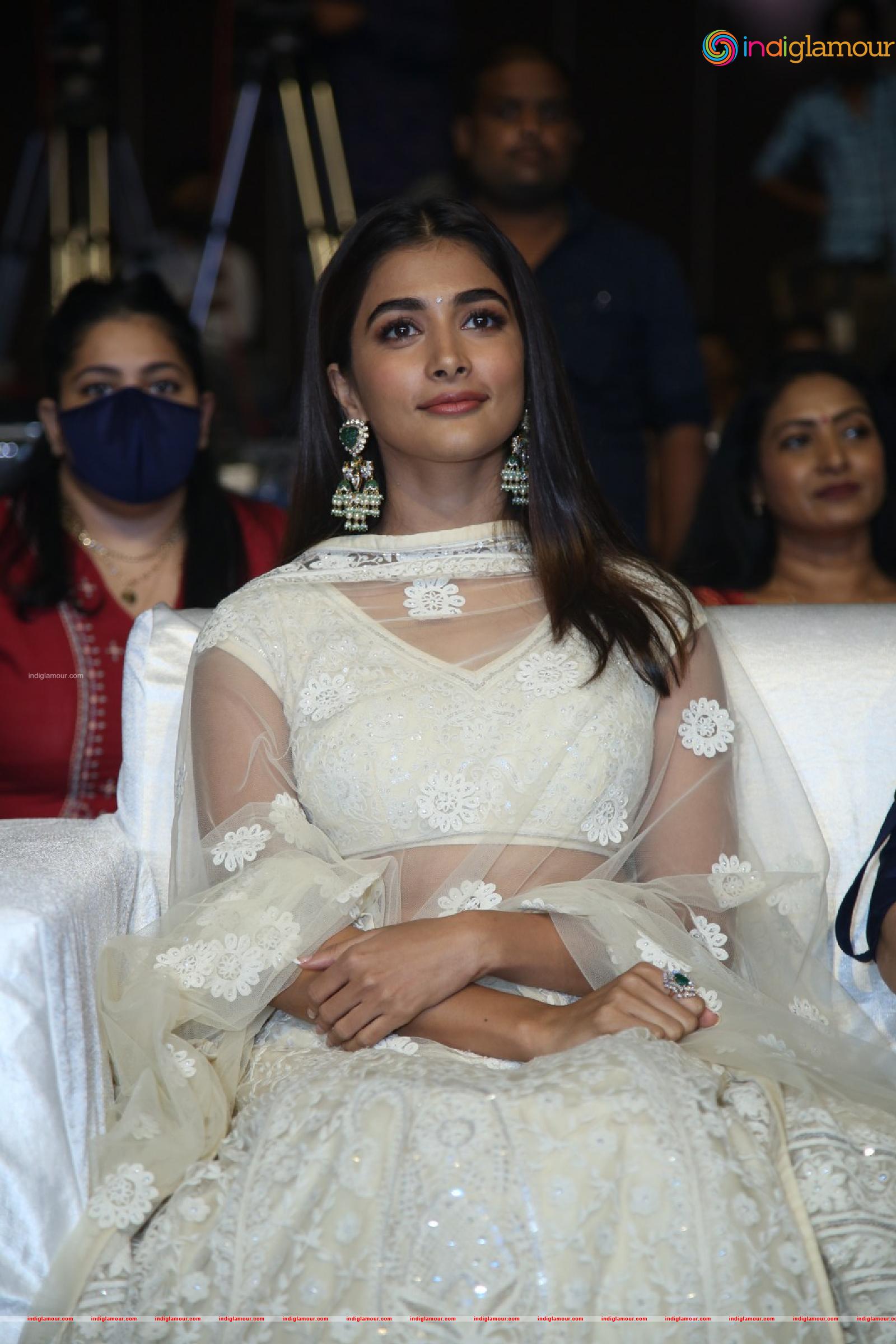 Pooja Hegde Actress hd photo