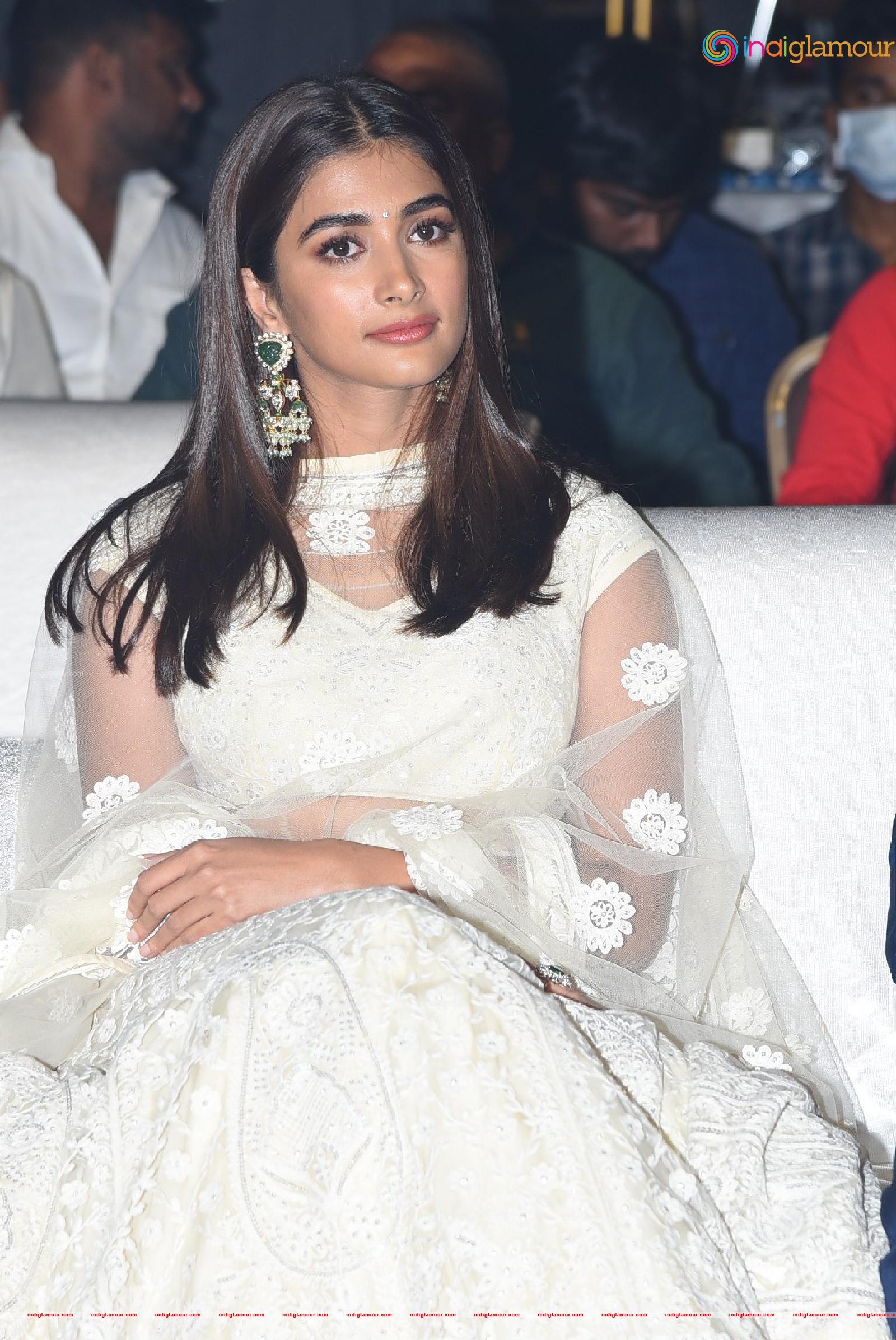 Pooja Hegde Actress hd photo