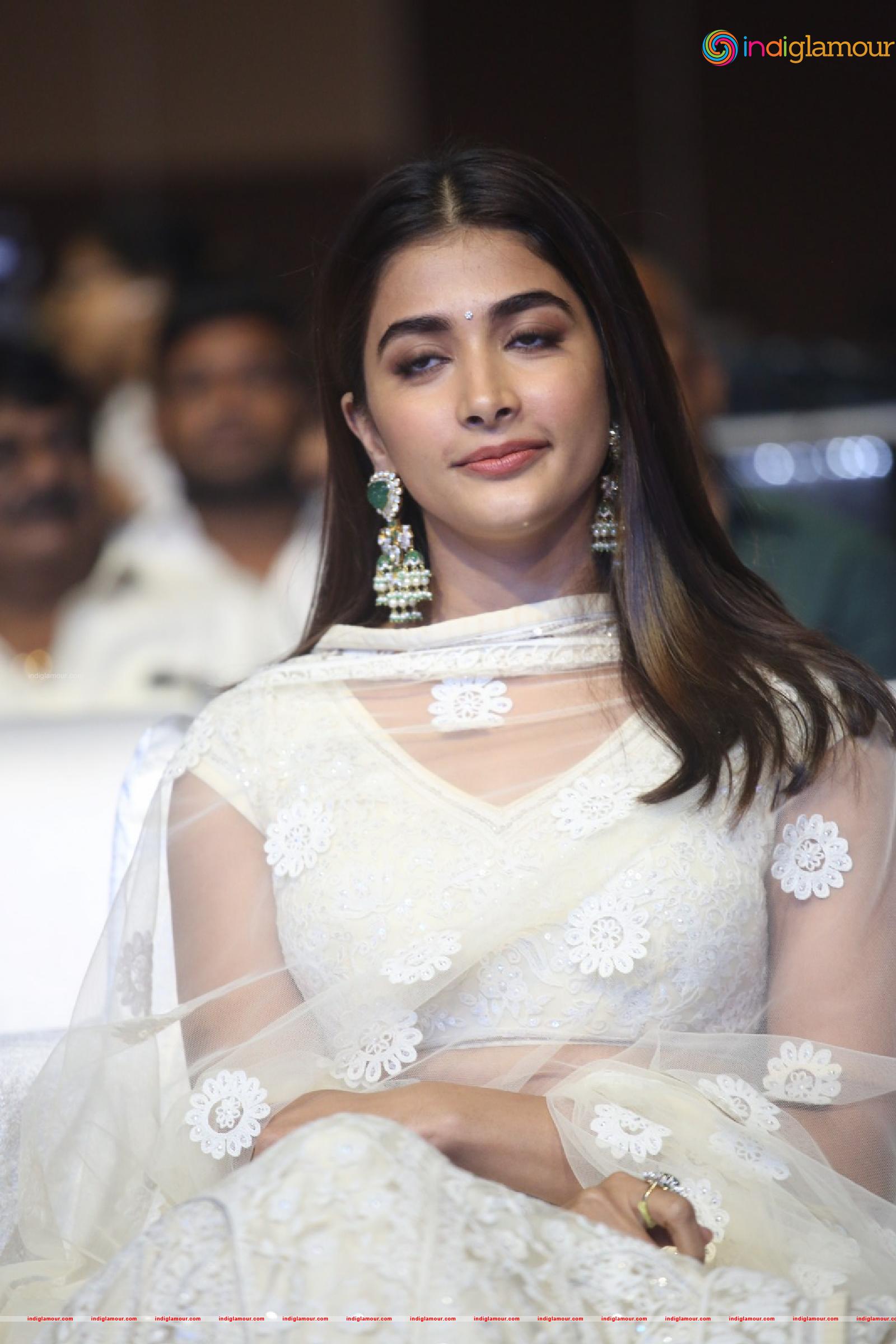 Pooja Hegde Actress hd photo