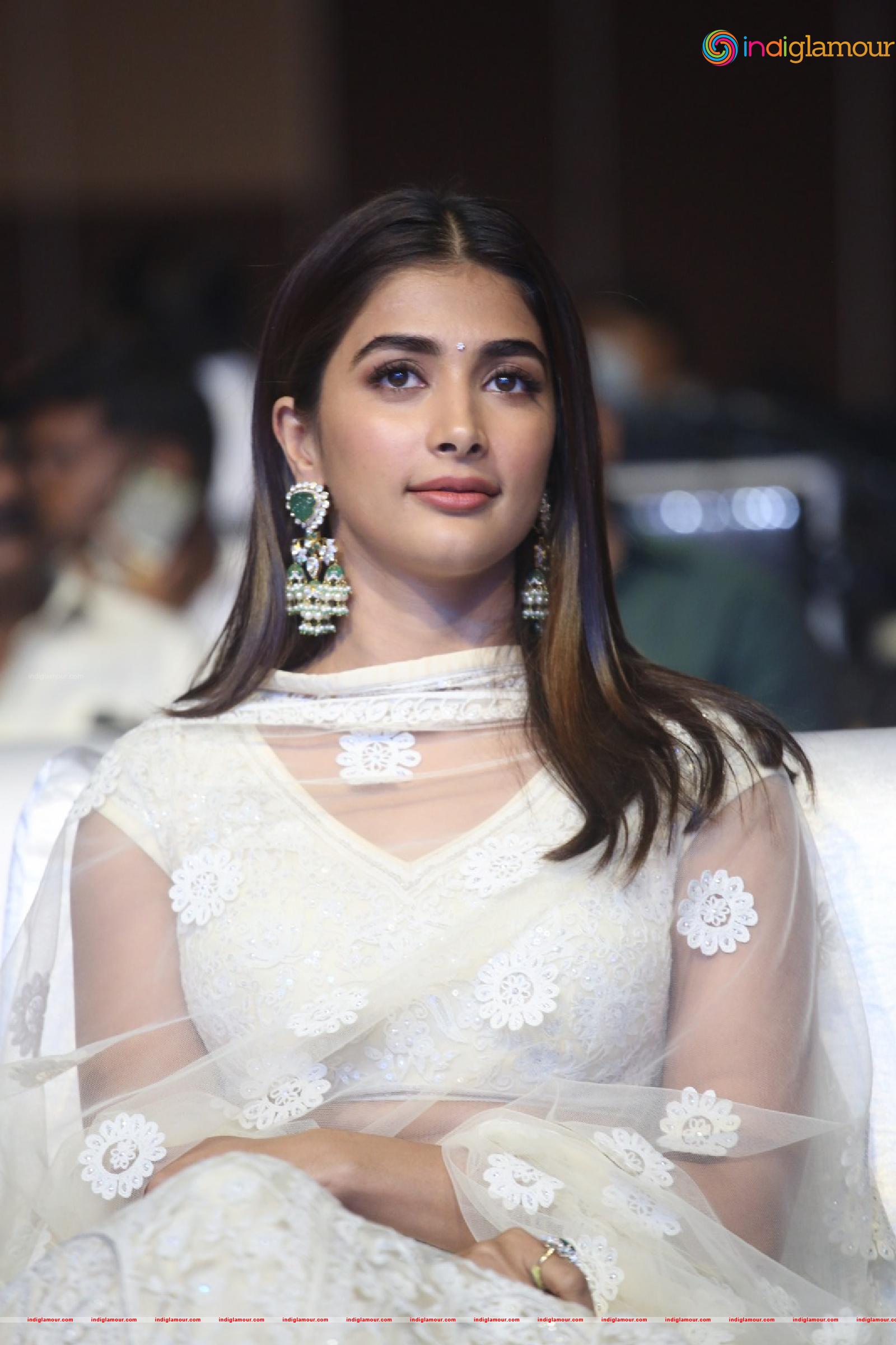 Pooja Hegde Actress hd photo