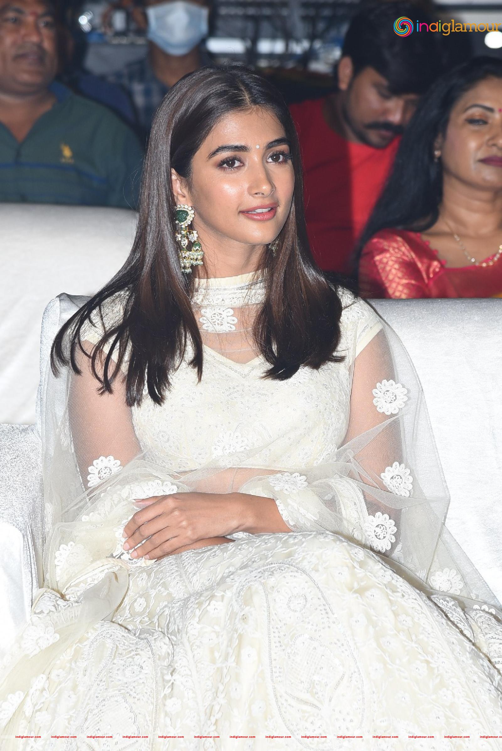 Pooja Hegde Actress hd photo
