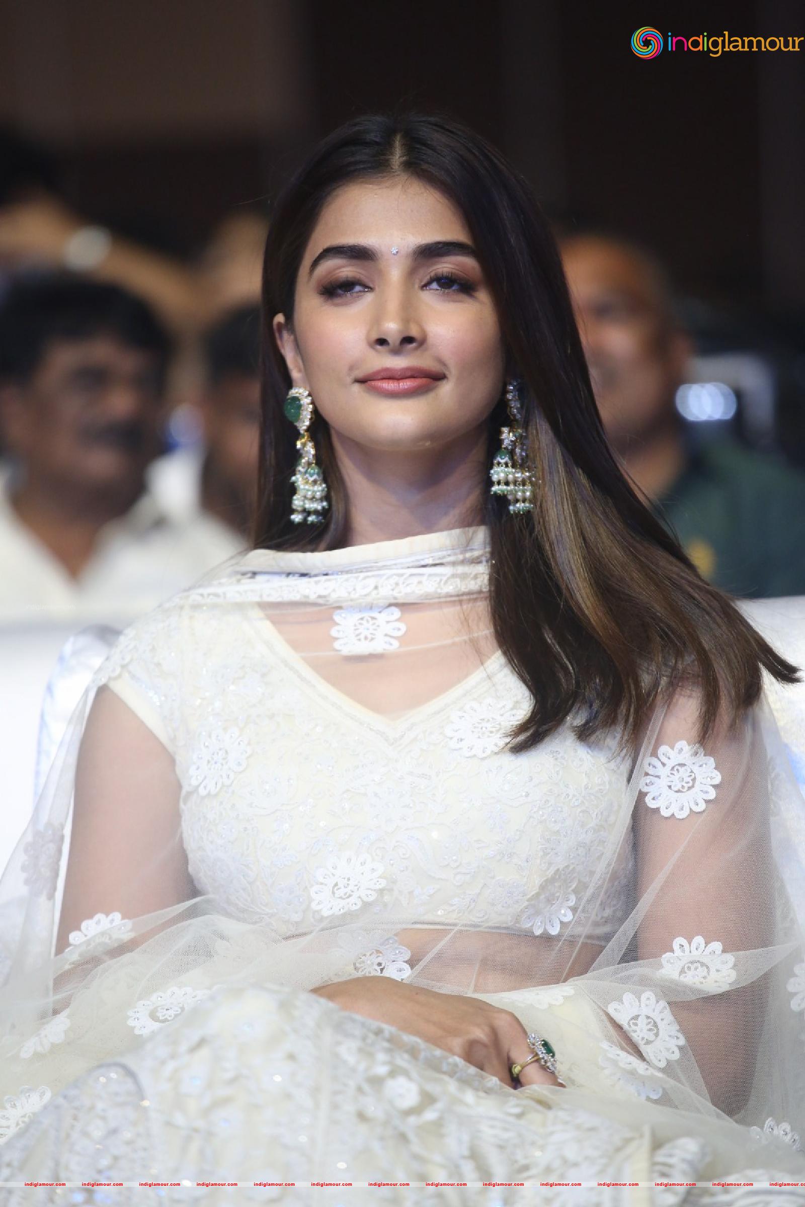 Pooja Hegde Actress hd photo