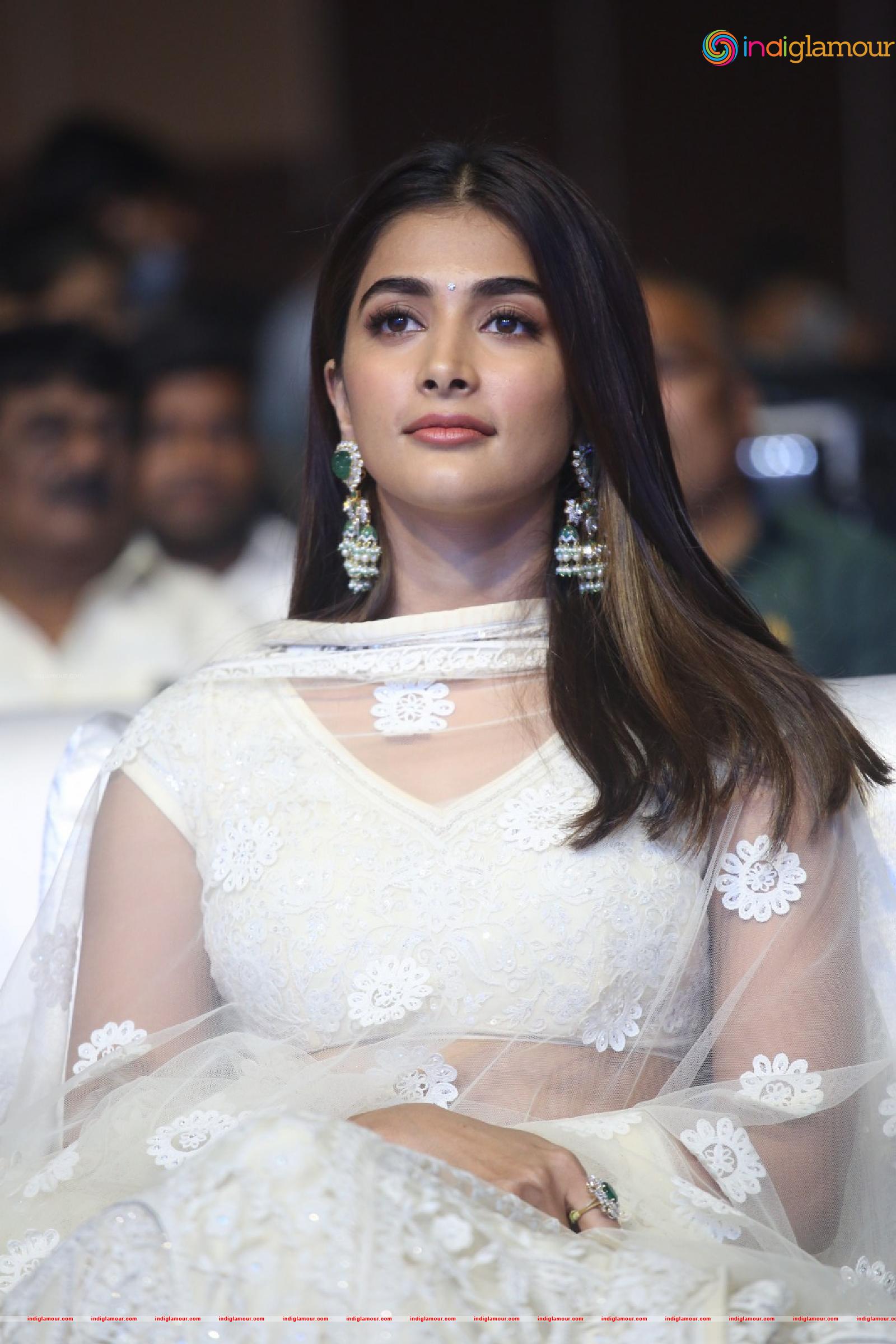 Pooja Hegde Actress hd photo