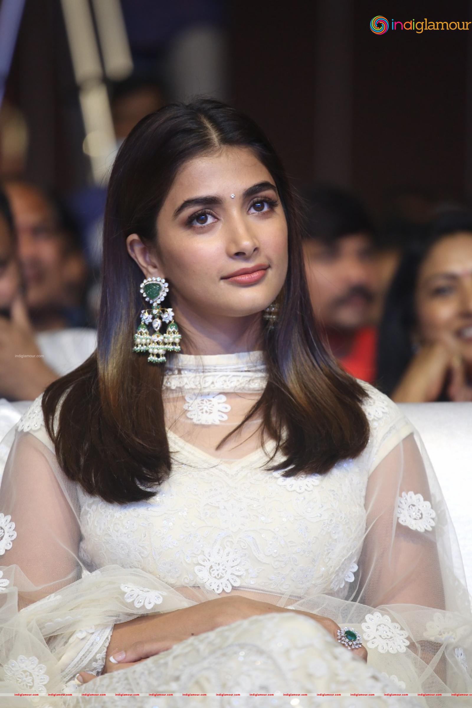 Pooja Hegde Actress hd photo