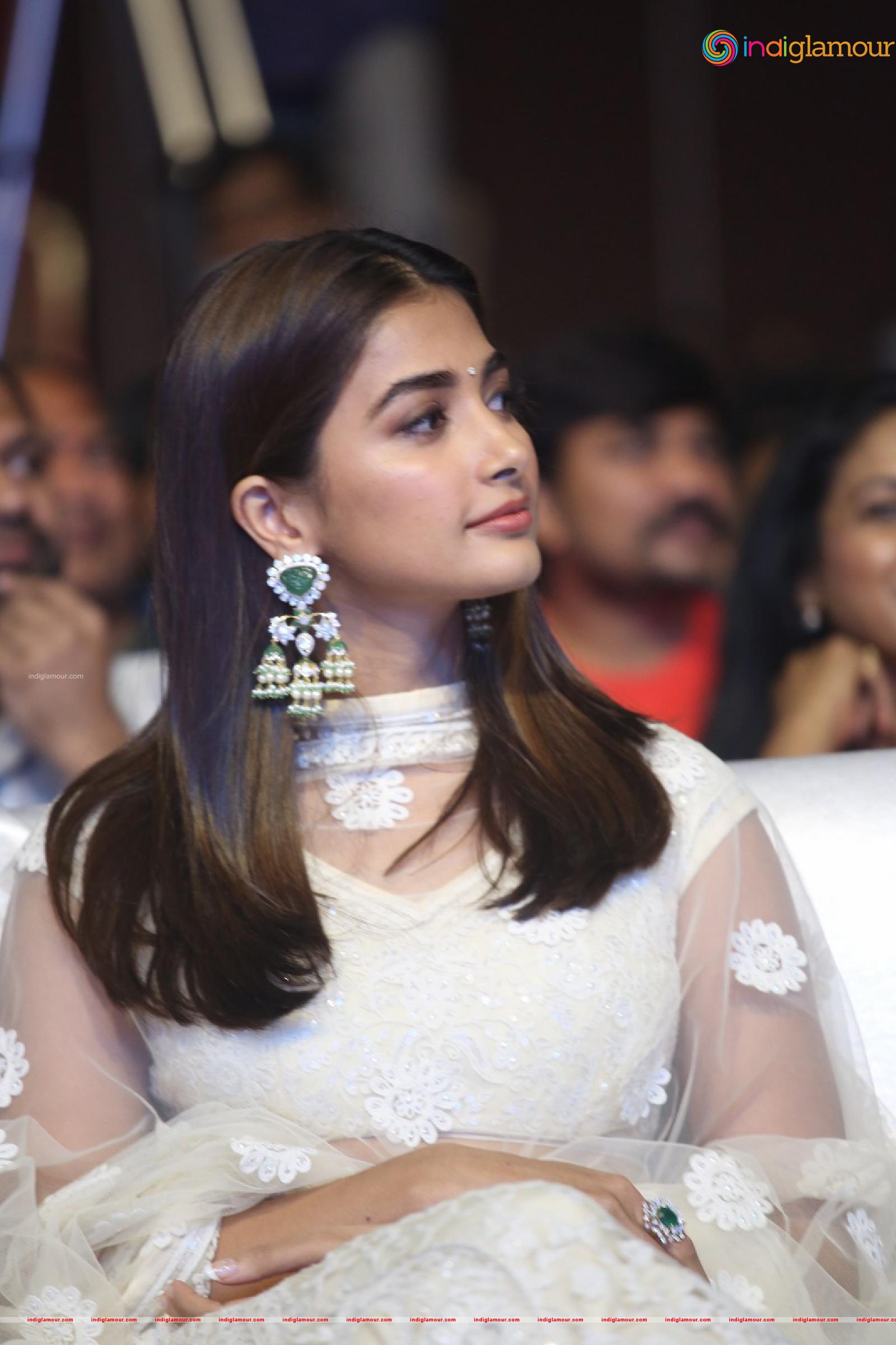Pooja Hegde Actress hd photo