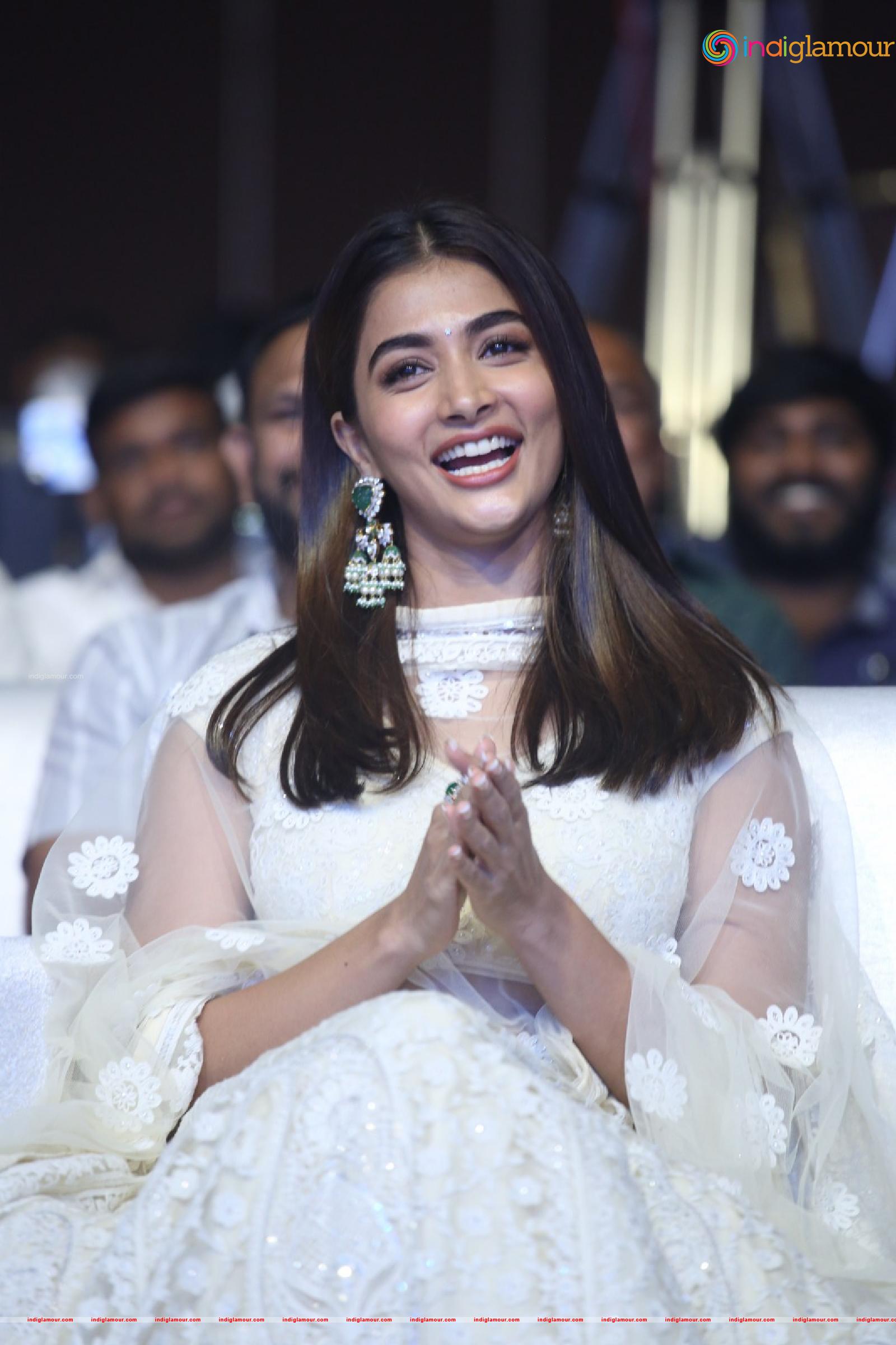 Pooja Hegde Actress hd photo