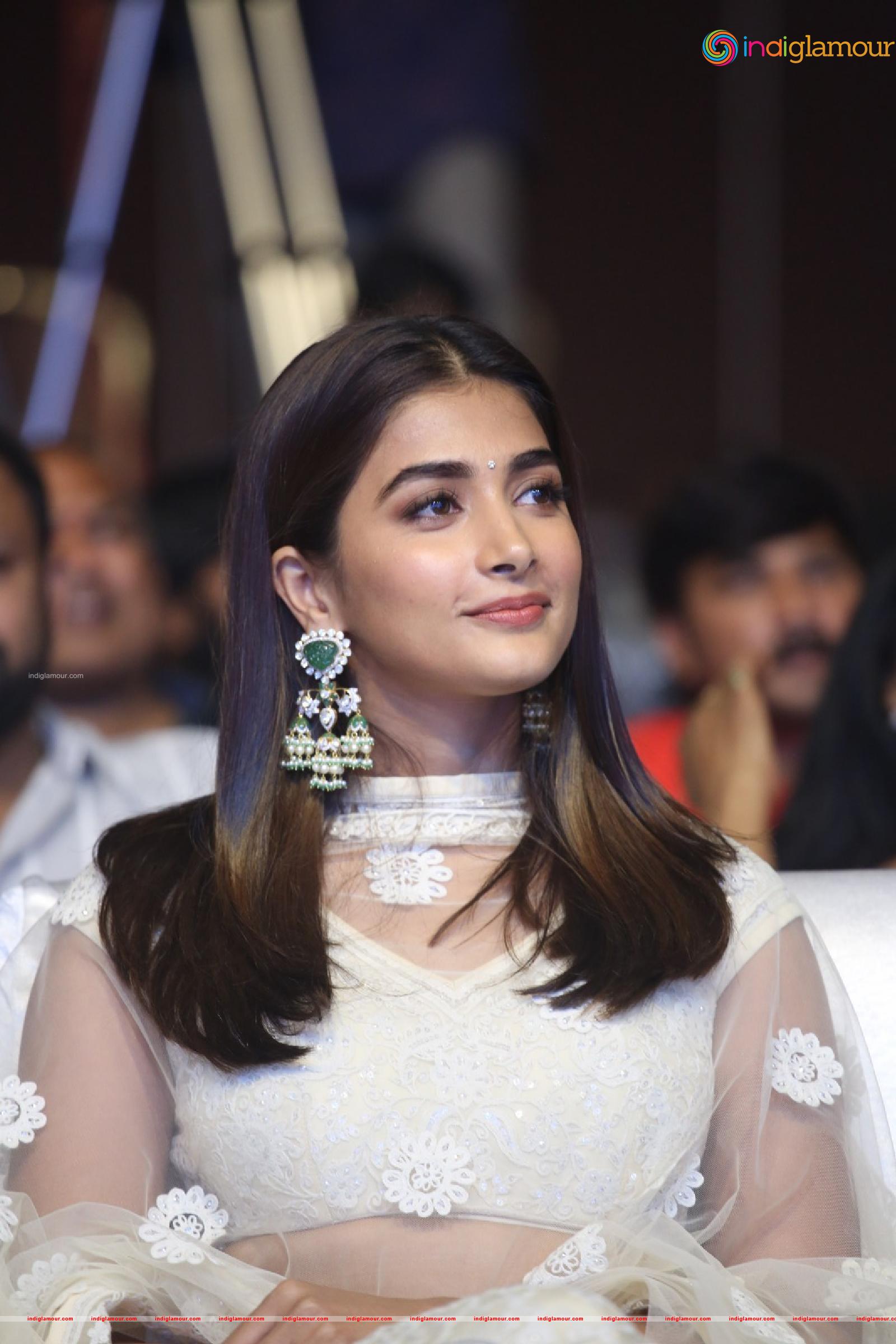 Pooja Hegde Actress hd photo