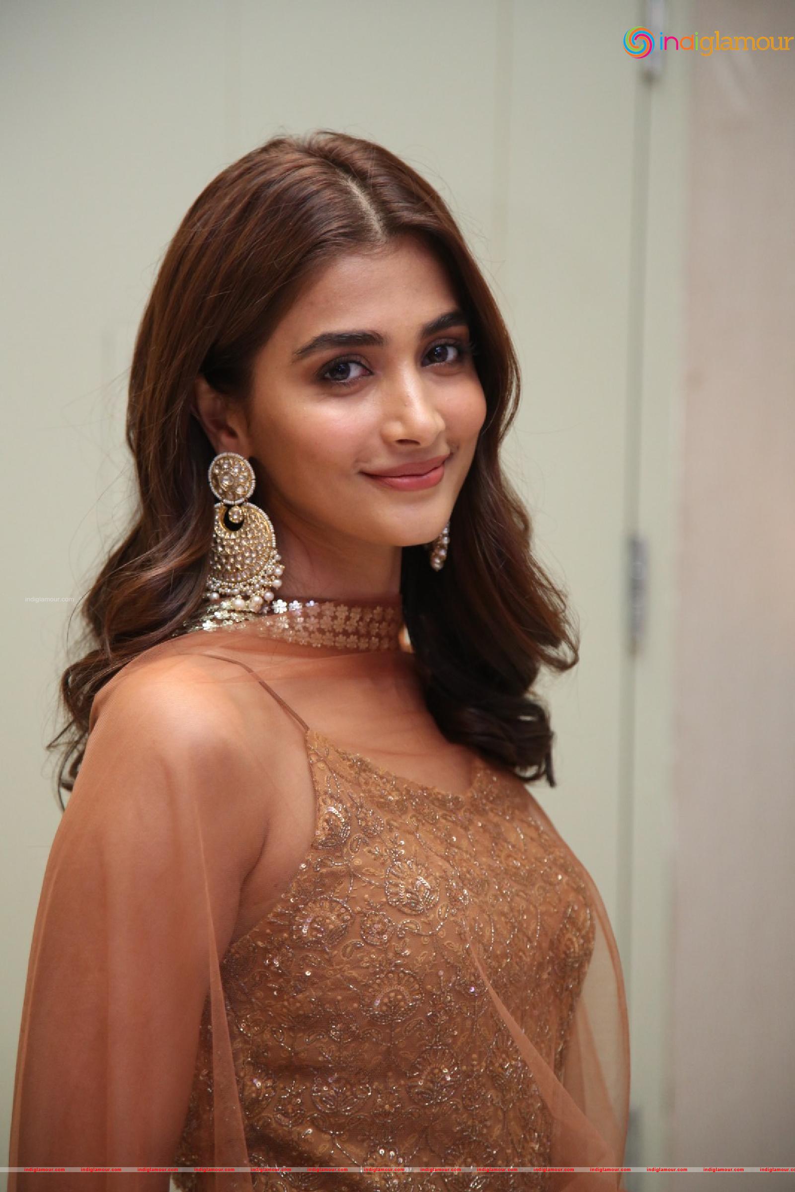 Pooja Hegde Actress hd photo
