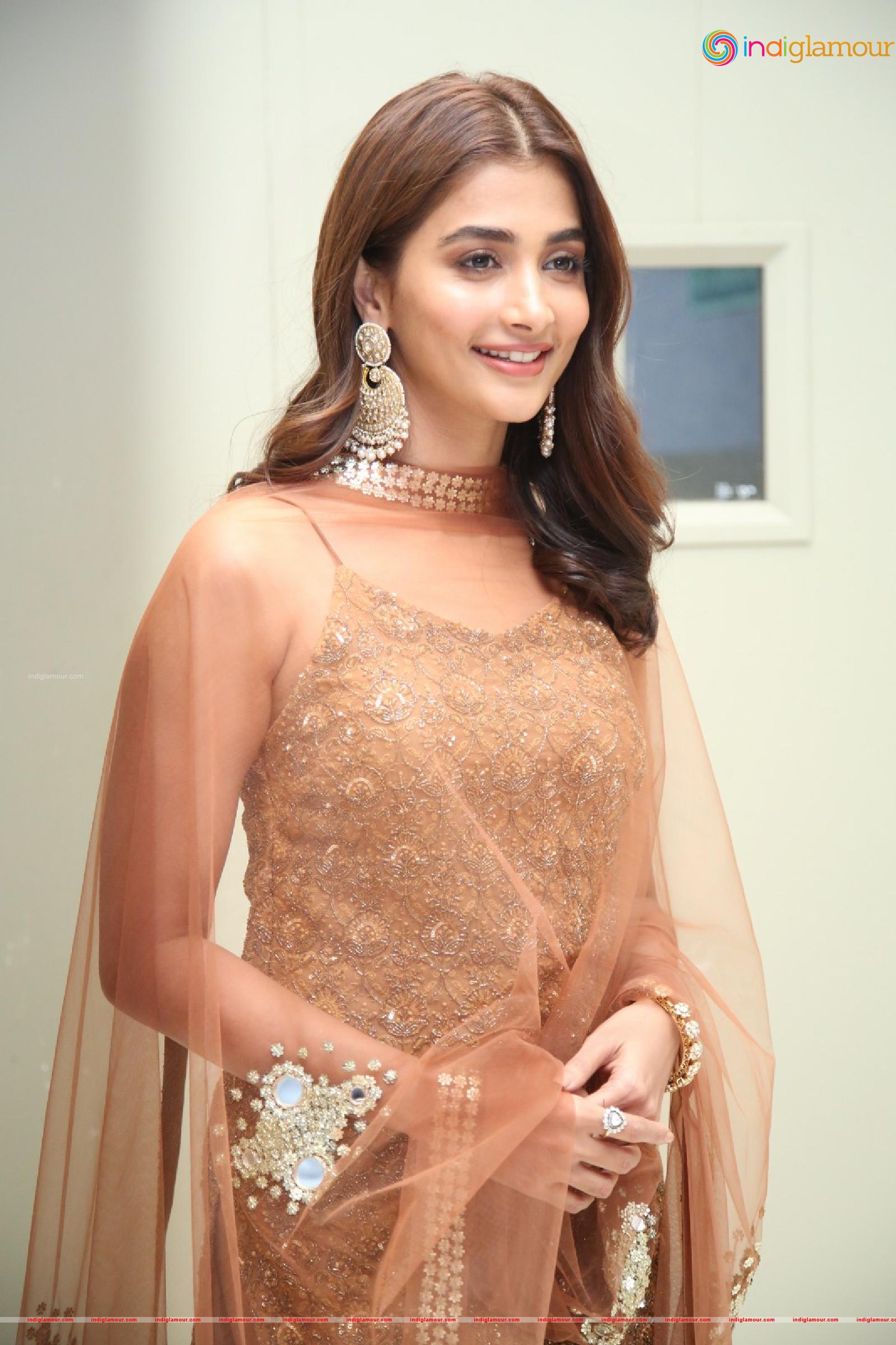 Pooja Hegde Actress hd photo
