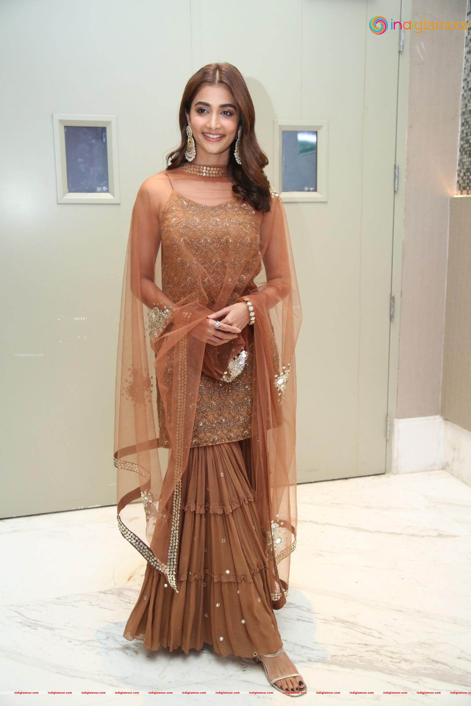 Pooja Hegde Actress hd photo