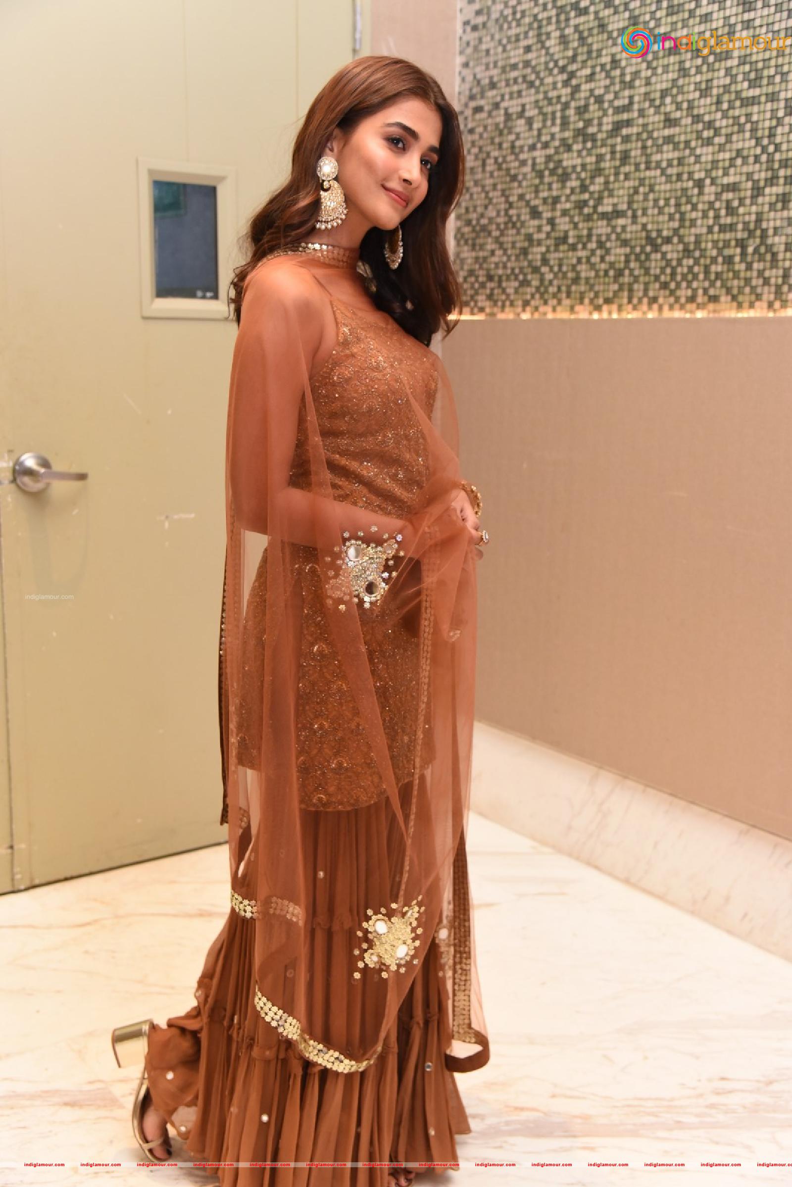 Pooja Hegde Actress hd photo
