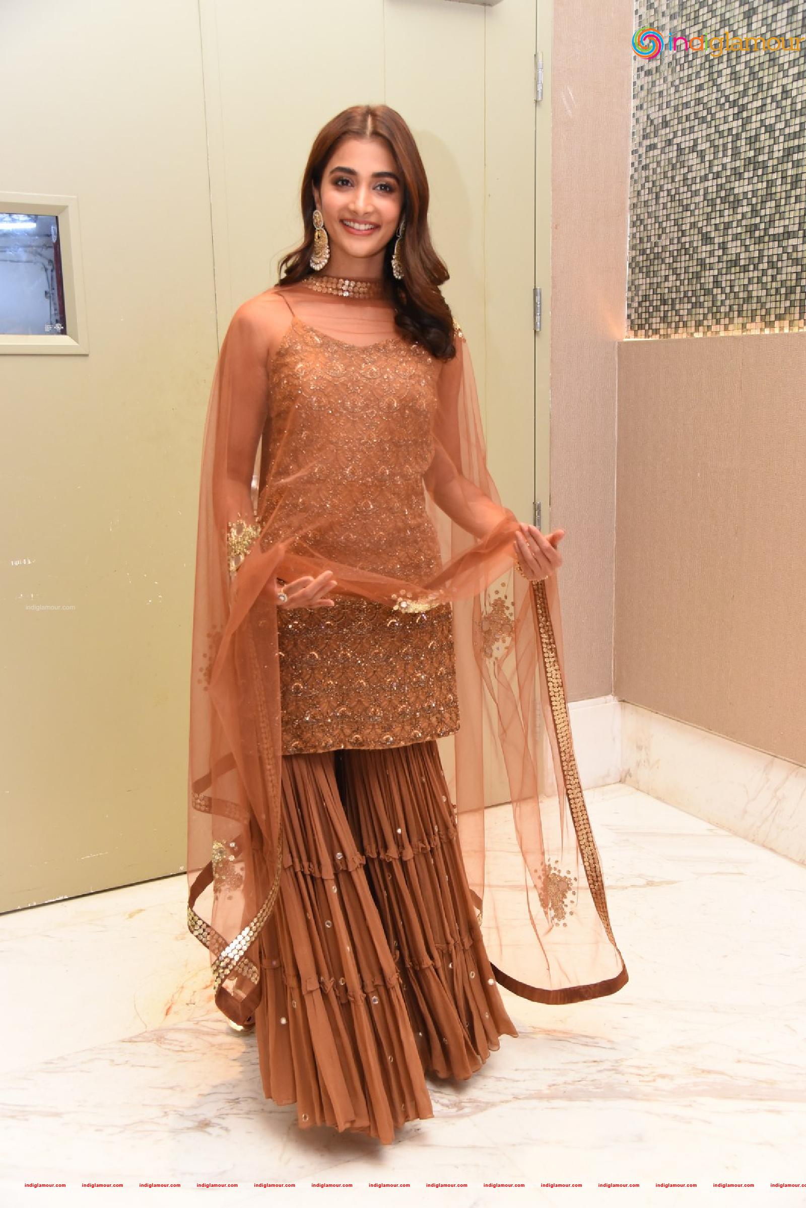 Pooja Hegde Actress hd photo