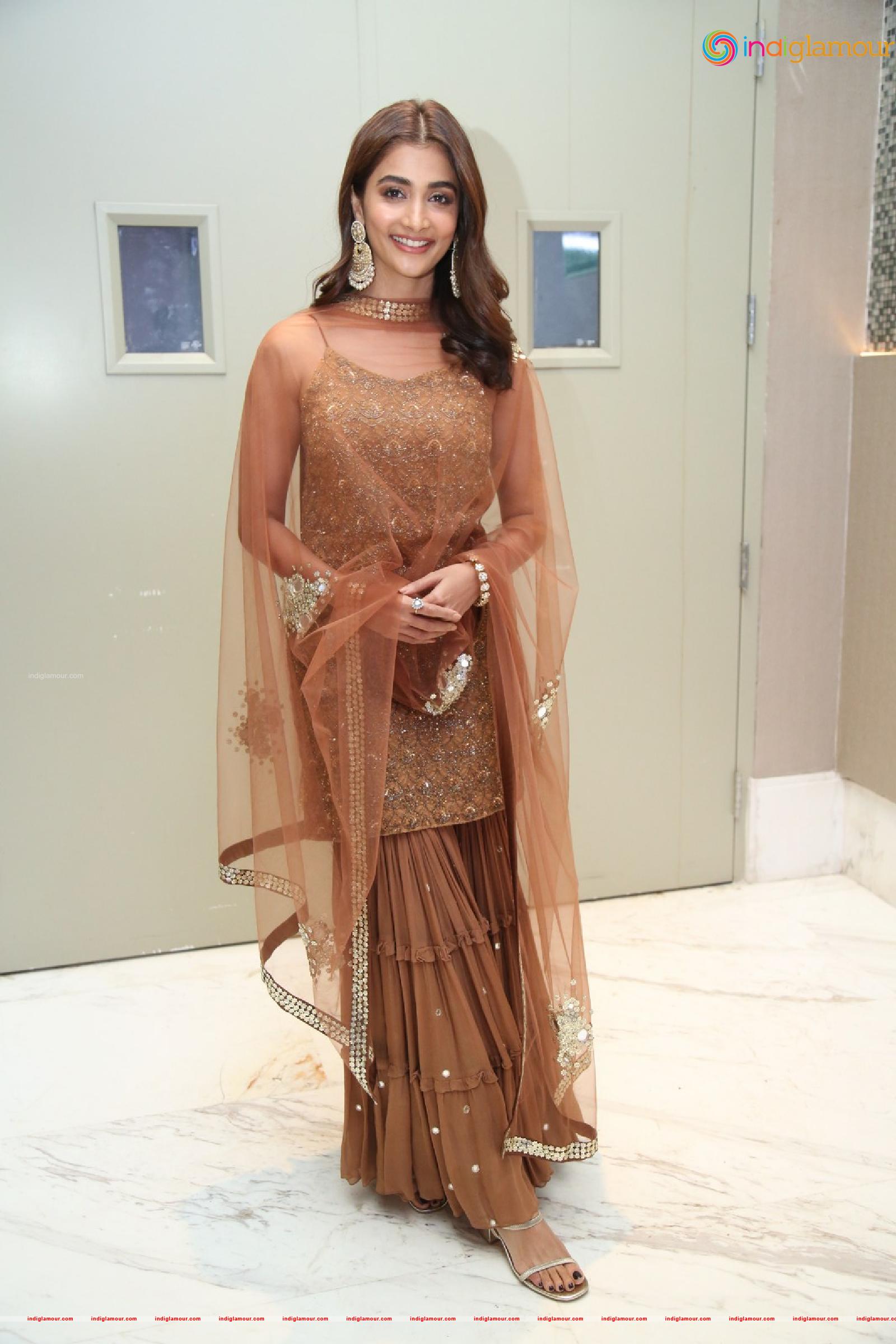 Pooja Hegde Actress hd photo