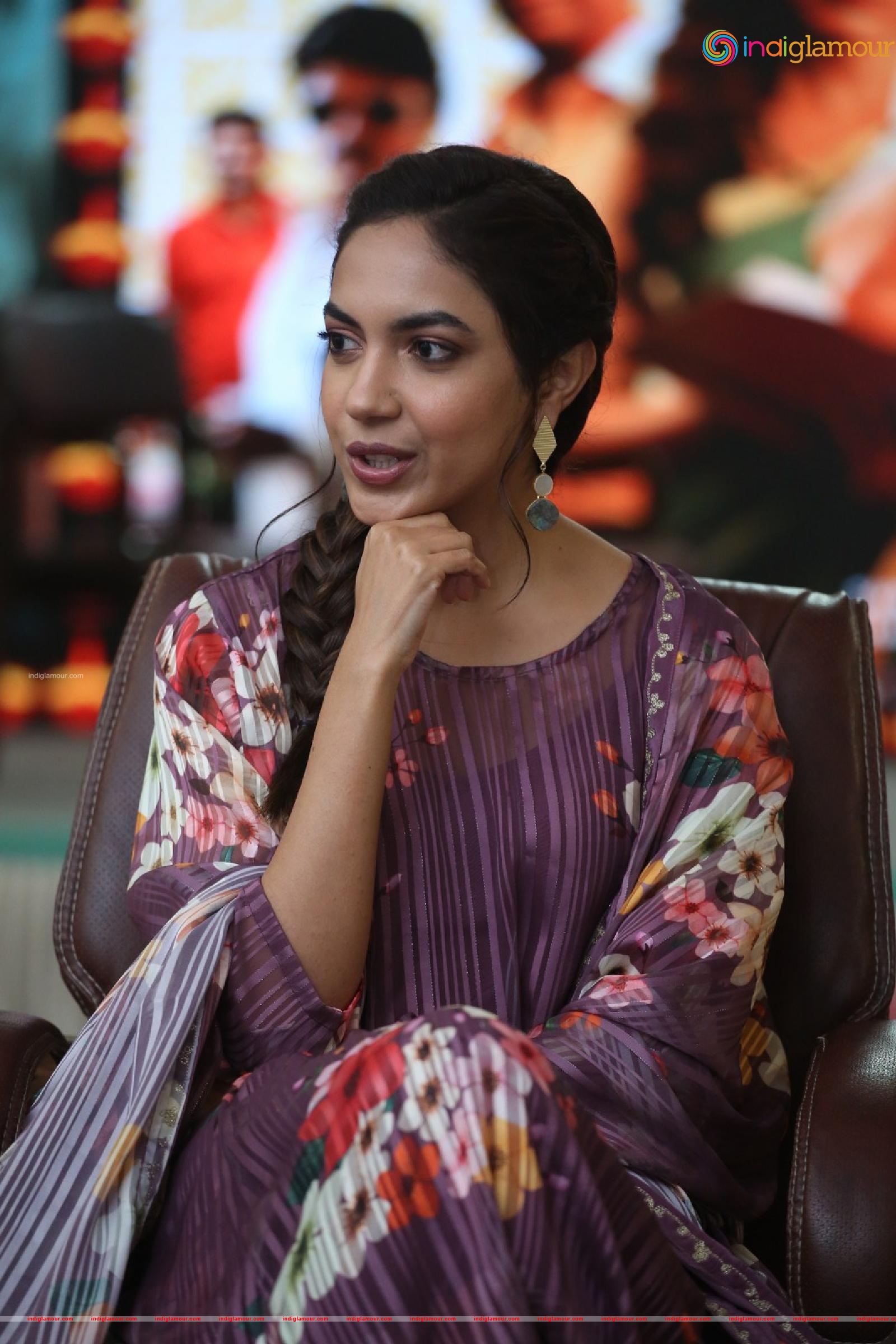 Ritu Varma Actress hd photo