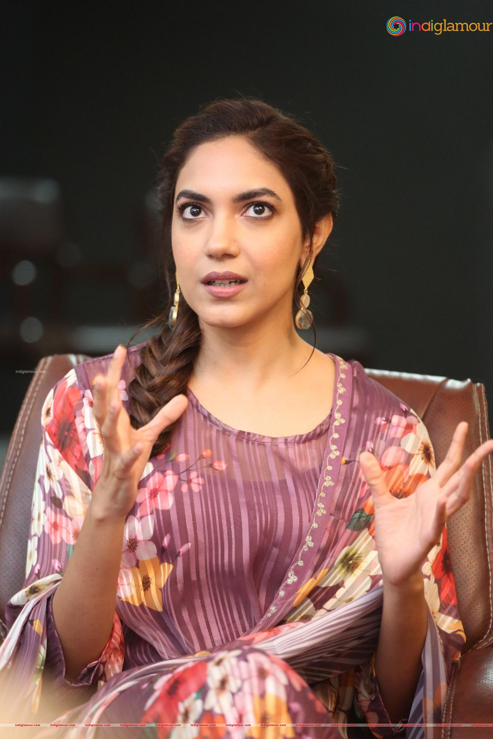 Ritu Varma Actress hd photo