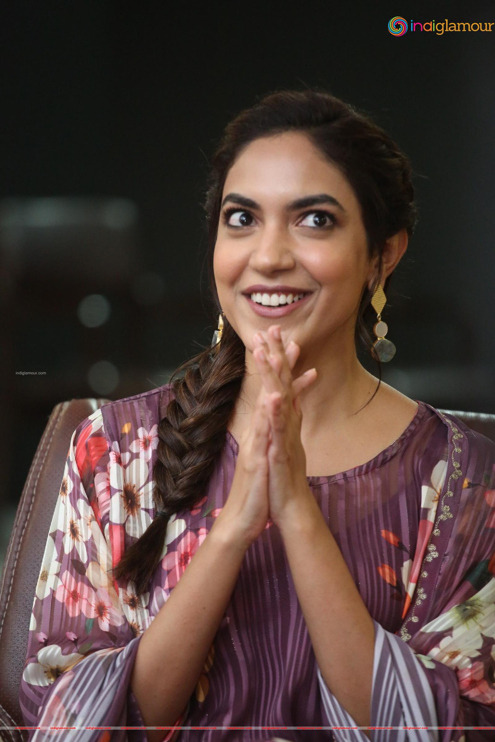 Ritu Varma Actress hd photo