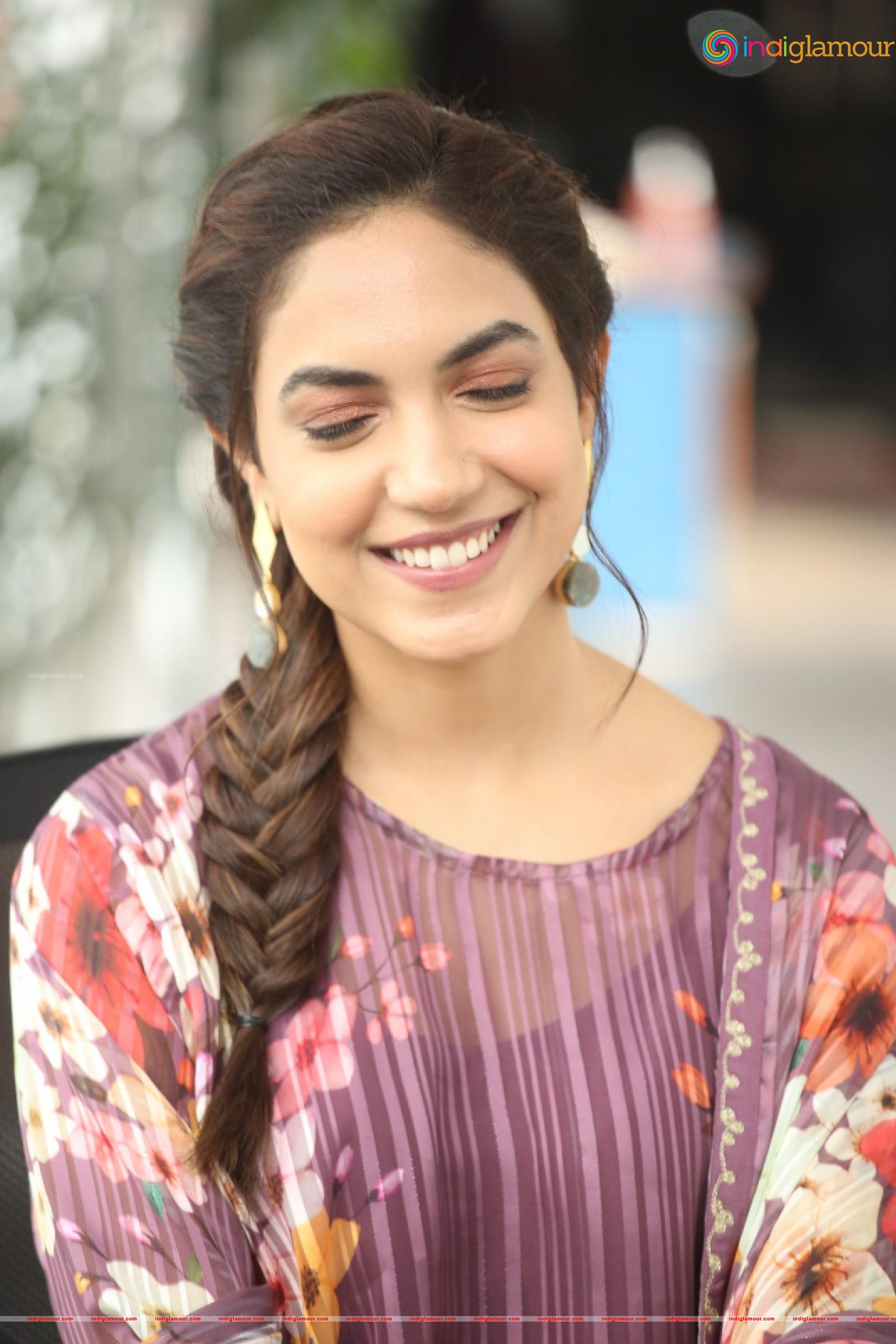 Ritu Varma Actress hd photo