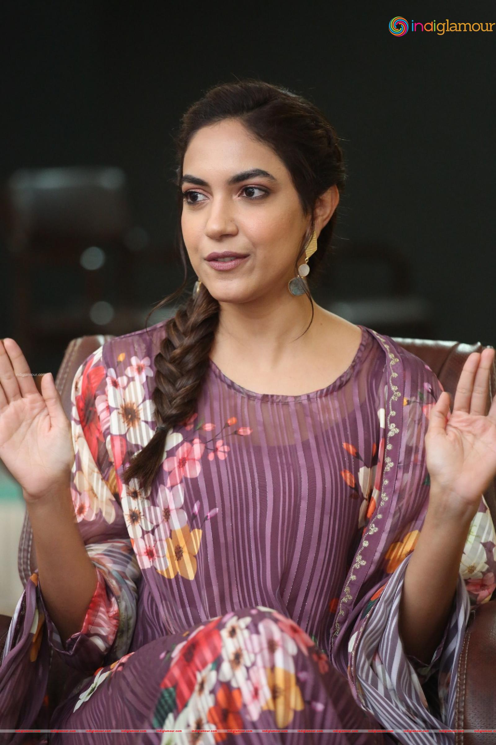 Ritu Varma Actress hd photo