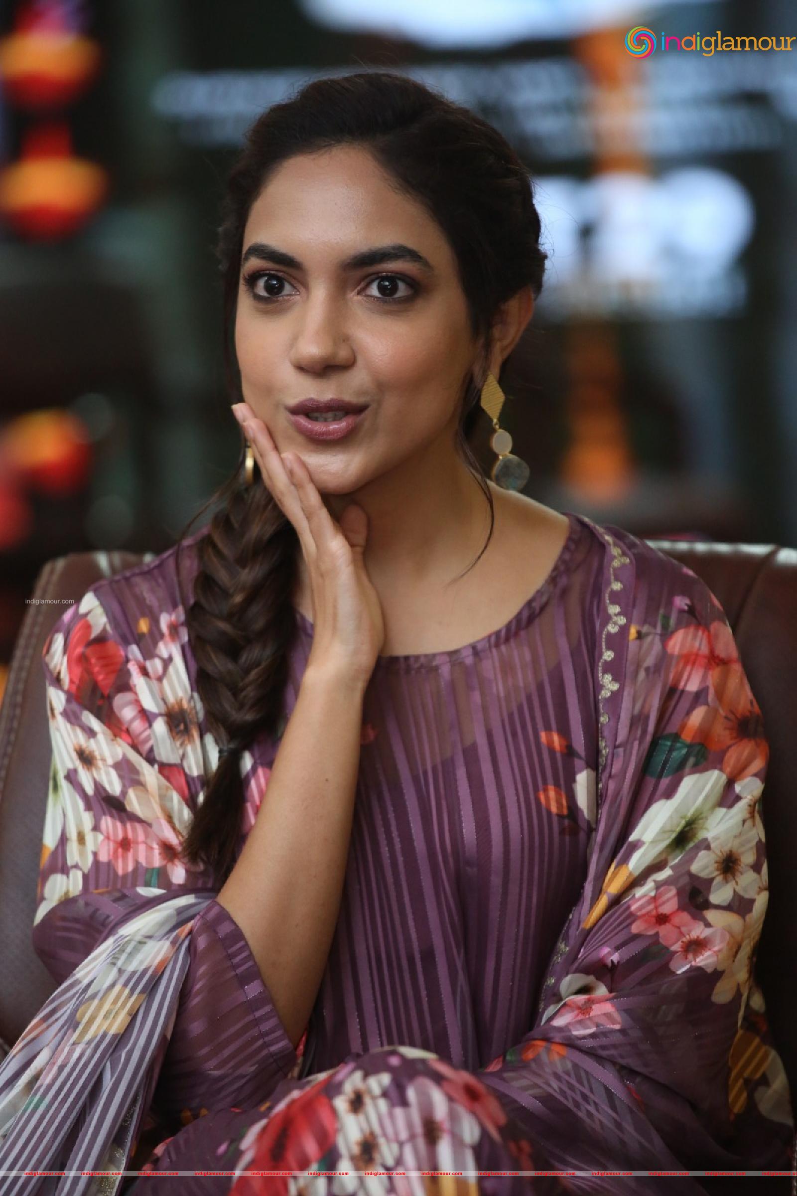 Ritu Varma Actress hd photo